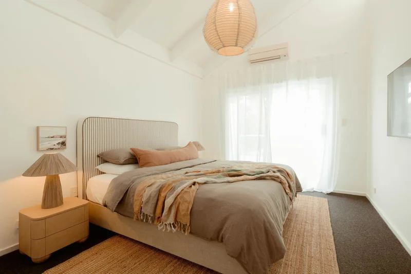 The Tree House - Image 24