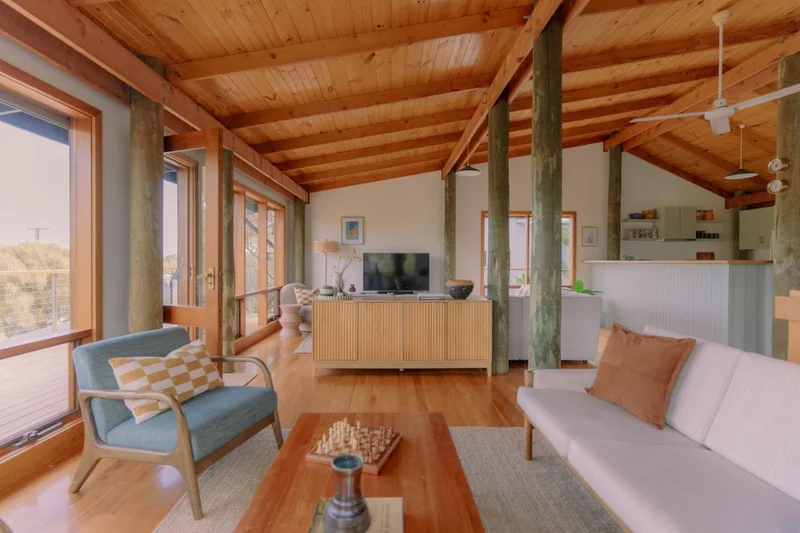 Cedar by the Sea - Image 51