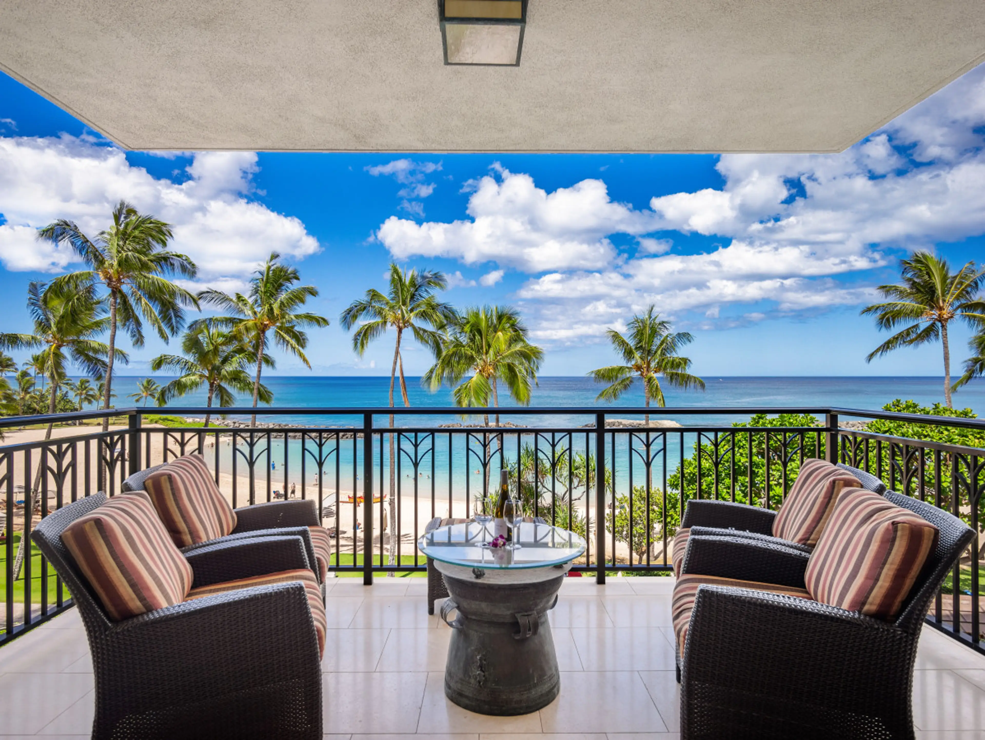 Large Lanai OceanFront