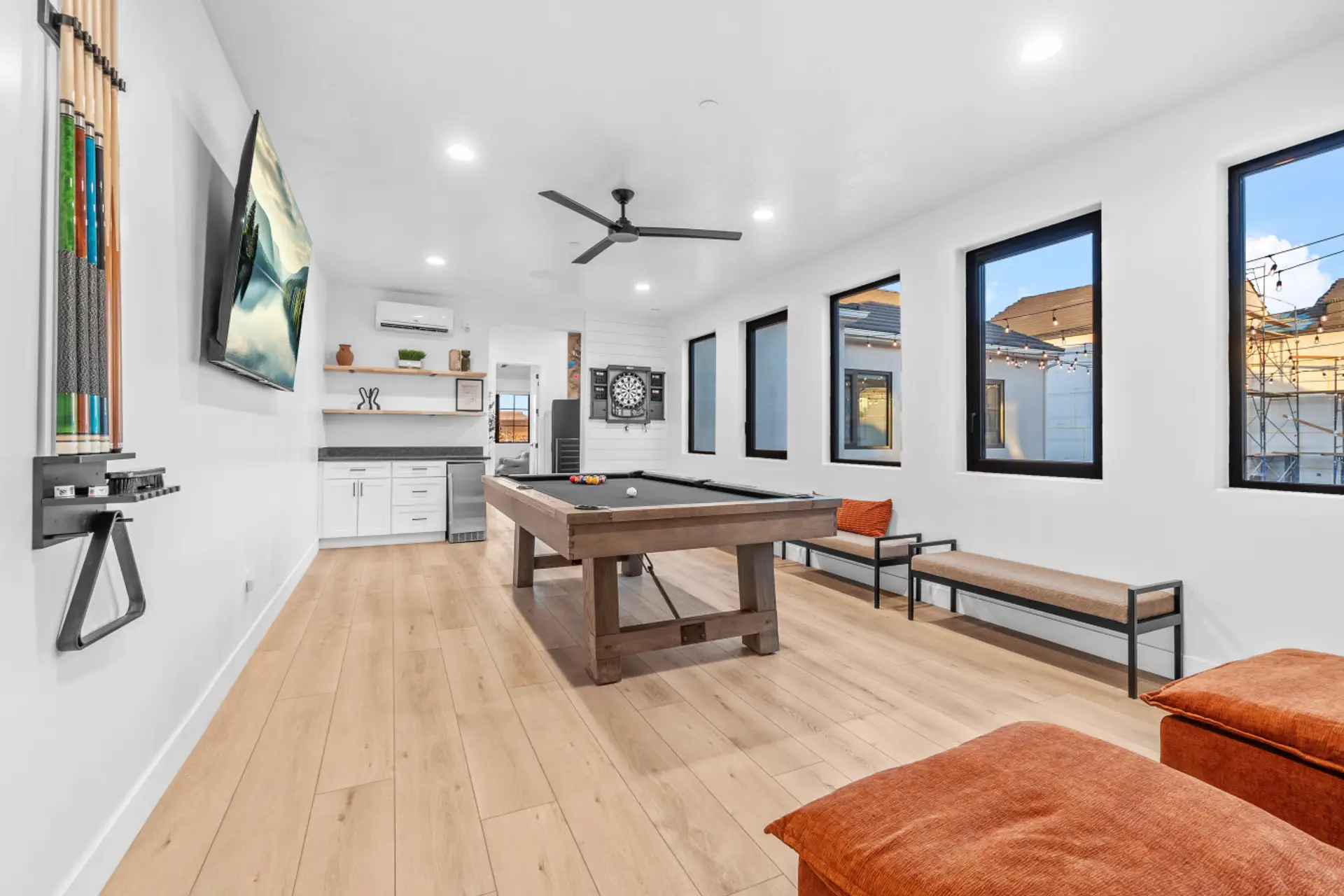 Pool/Game Room