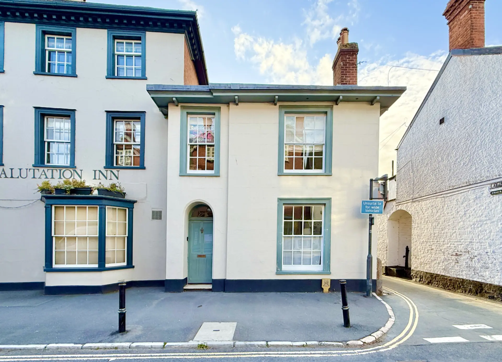 Originally a Merchants House located in the heart of Topsham