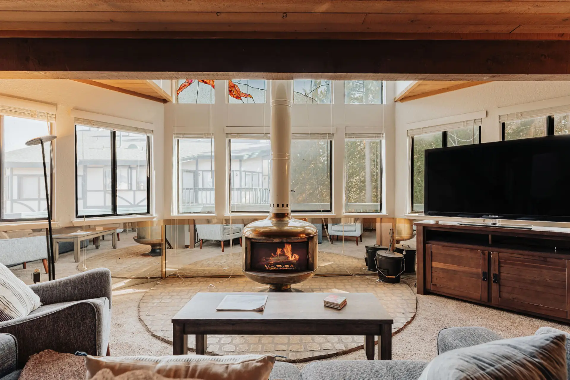Welcome to the Golden Hour cabin