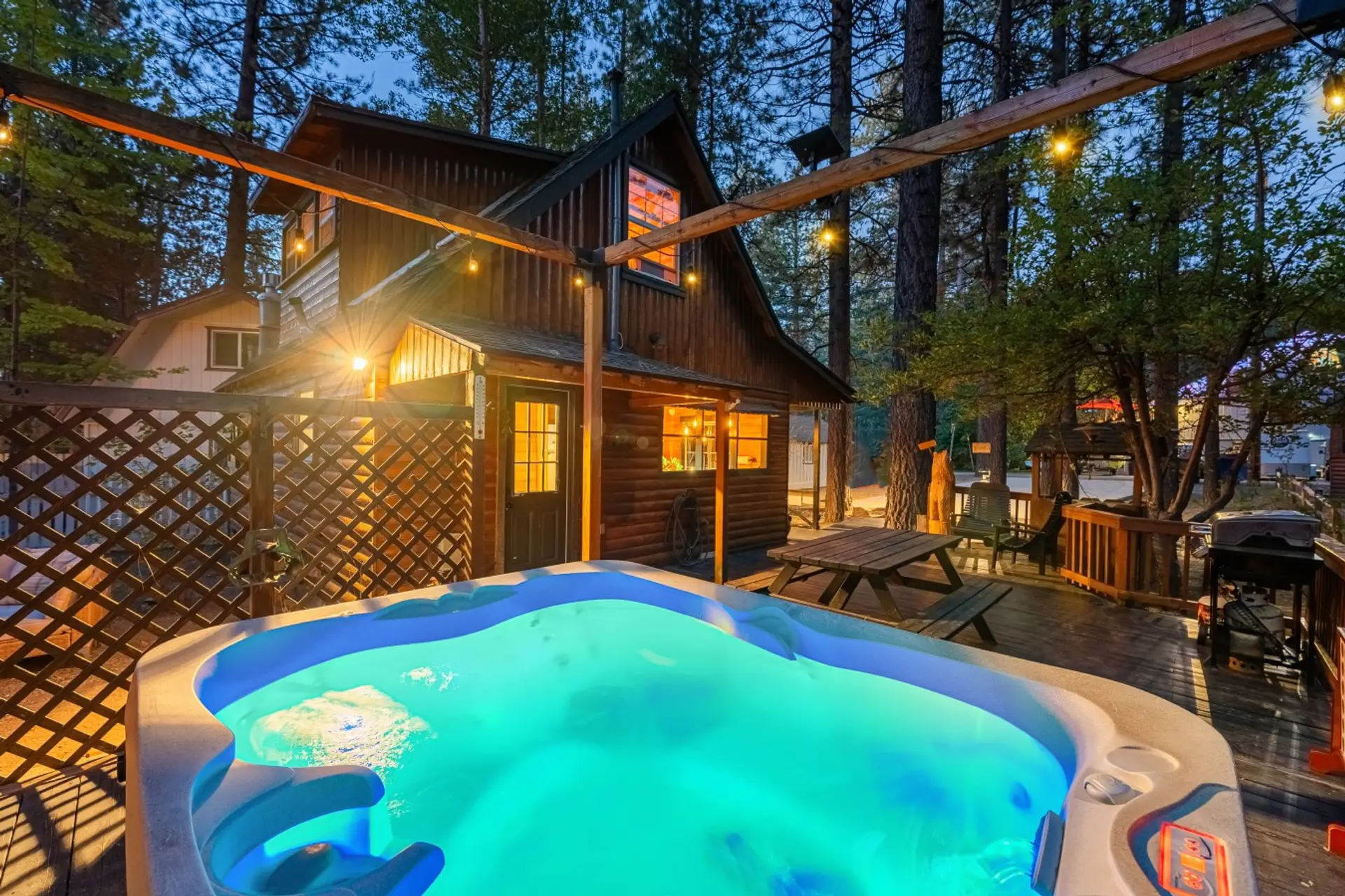 Jaybord Hot Tub