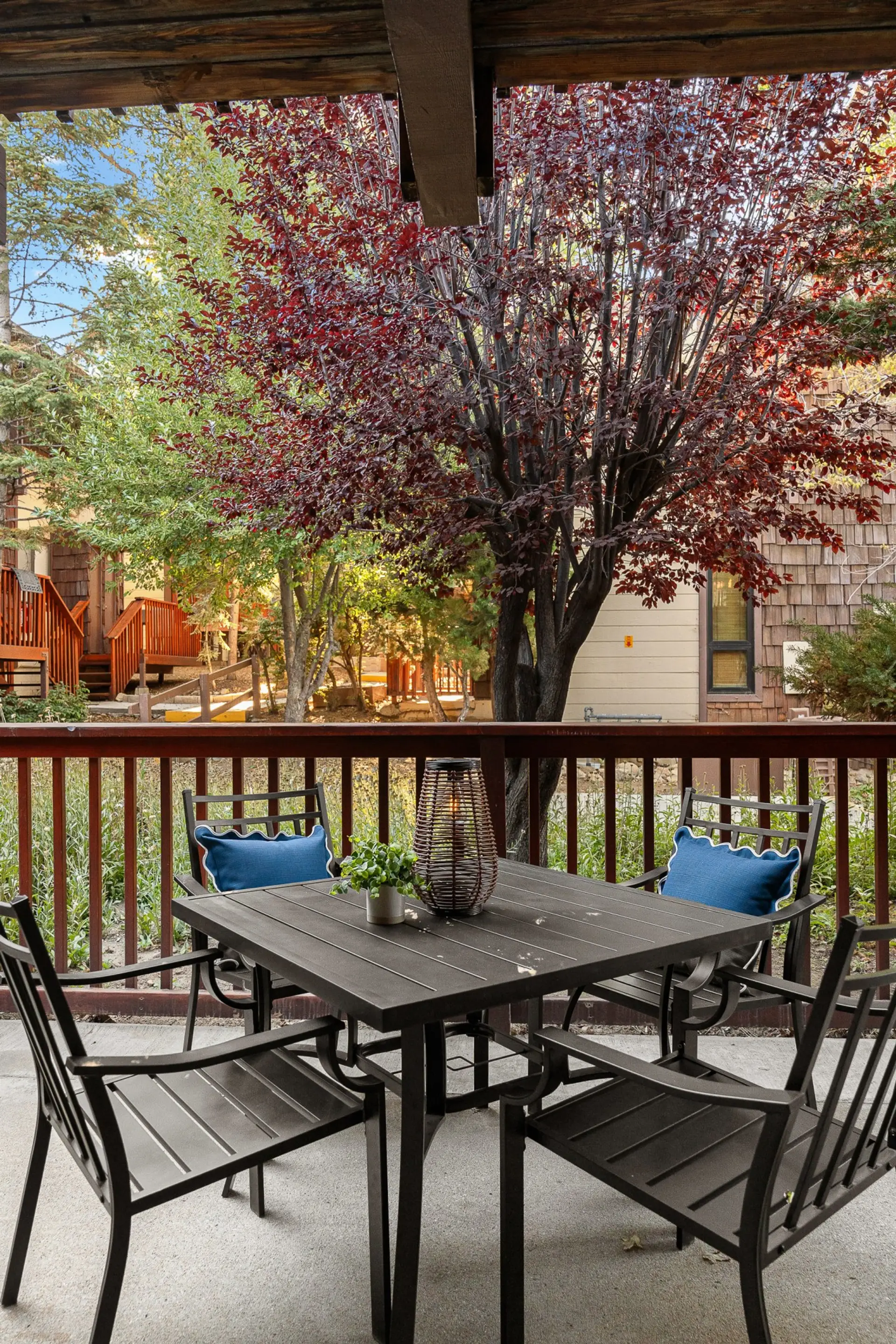 Summit Playhouse - Patio Dining