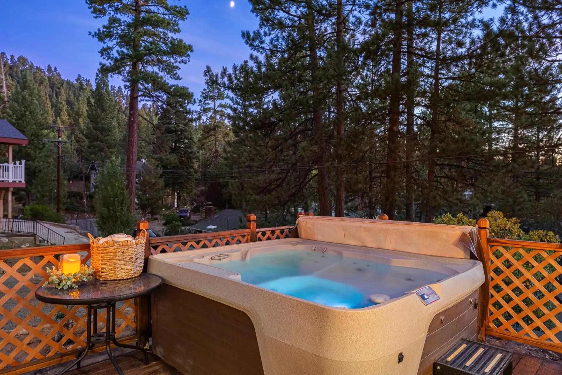 The Village Villa -  - Hot Tub Wooded Views