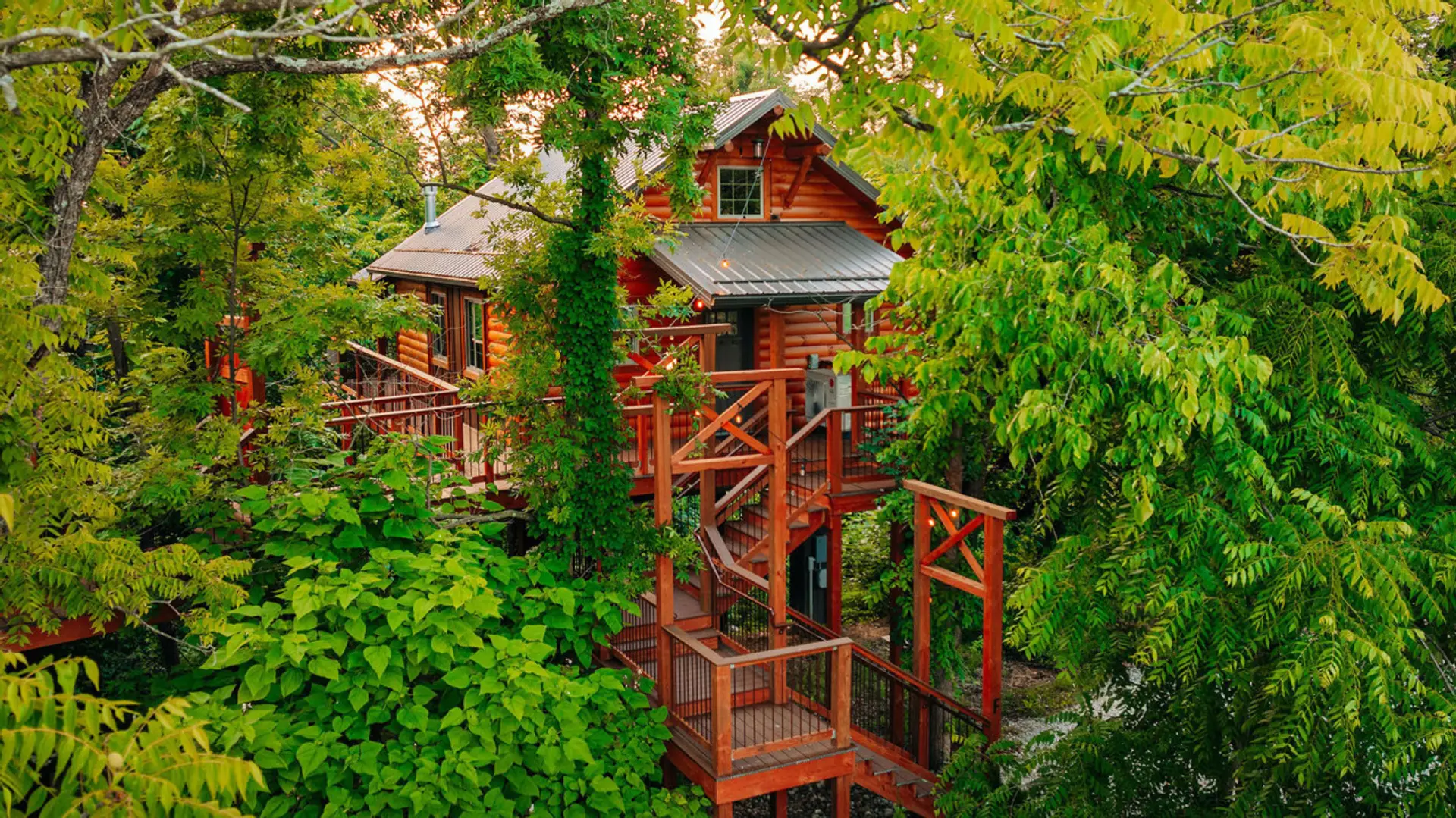 Treehouse Exterior