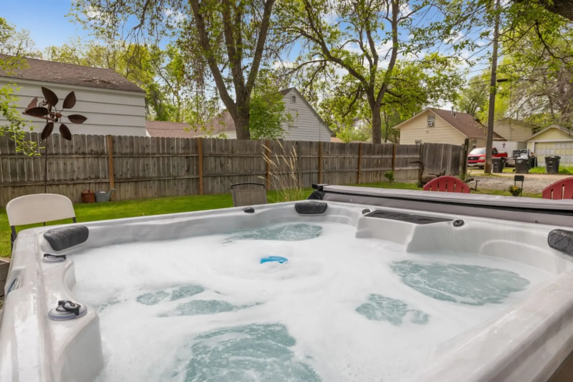 Outdoor Jacuzzi Spa / Hot Tub
