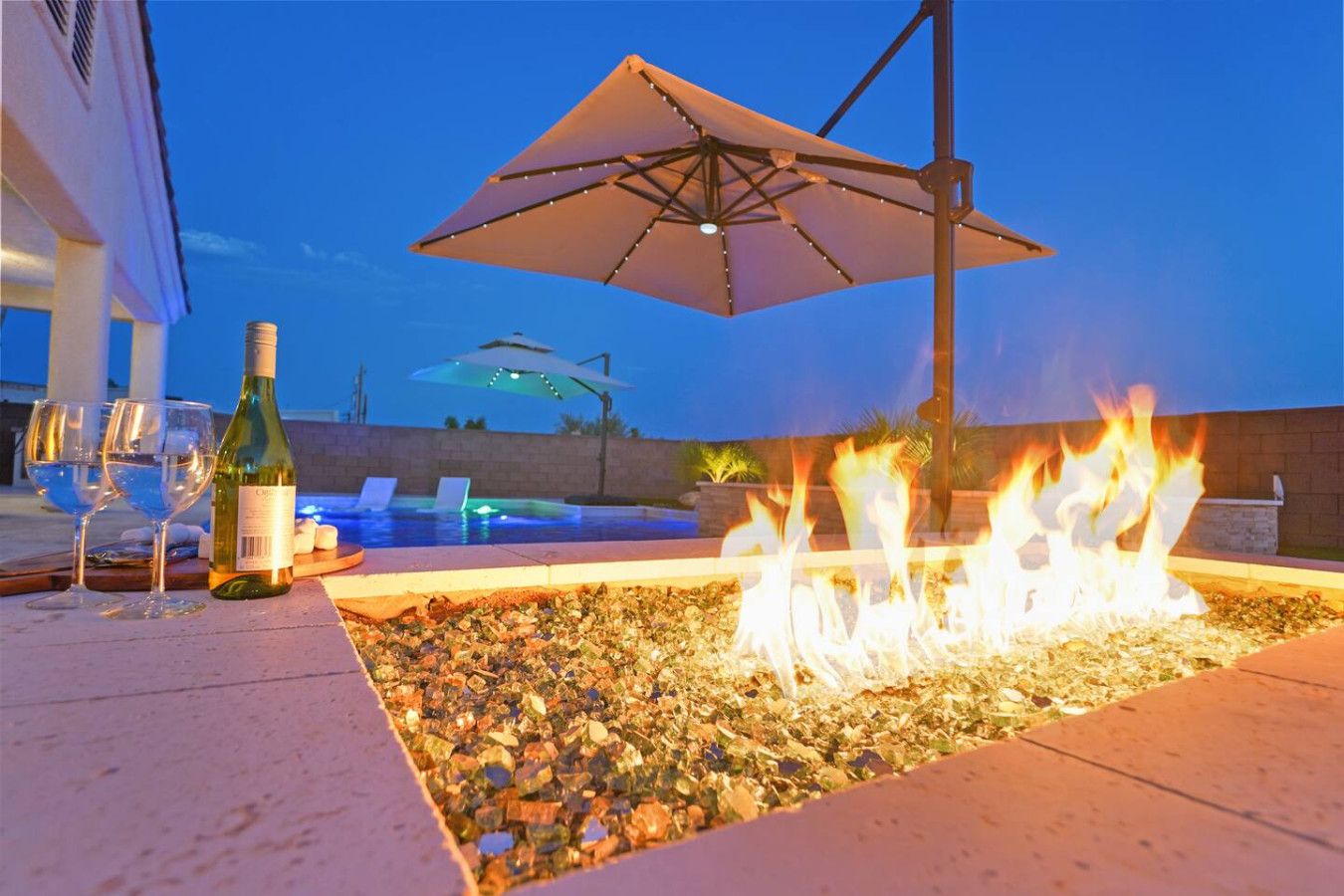Downtown LUX Retreat photo 5