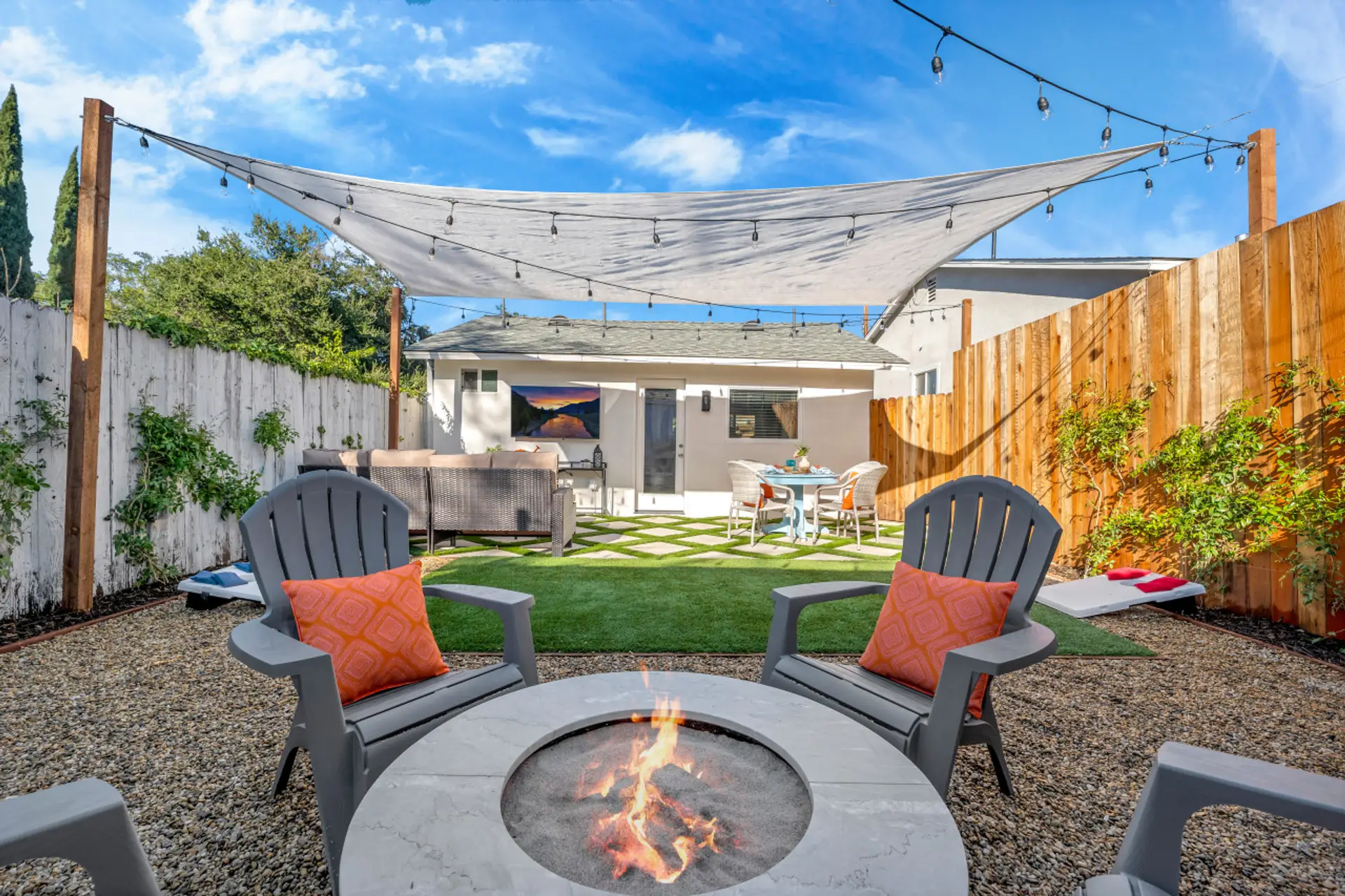 Back Yard (Private with fire pit, TV, sectional couch and table