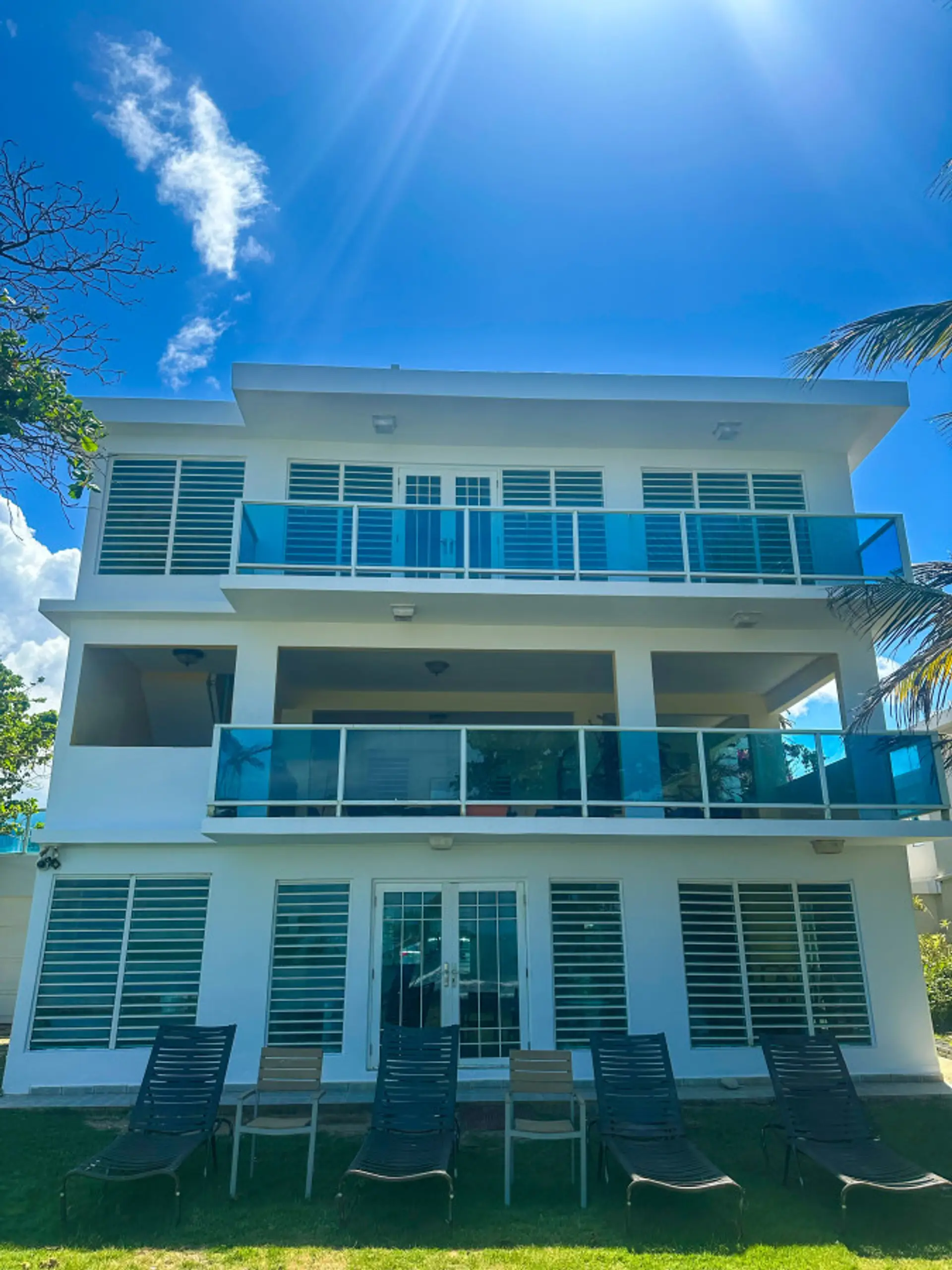 Back of the house that faces the beach