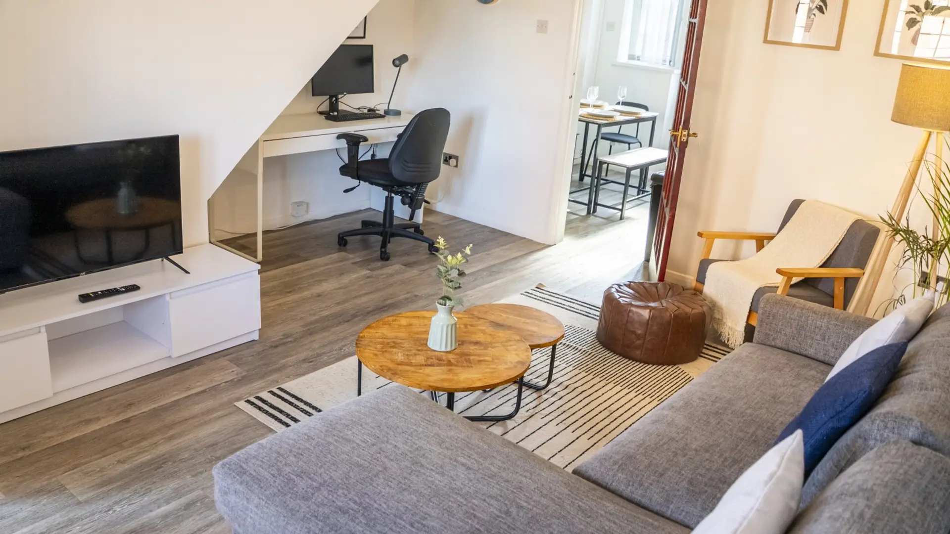 MIM_PROPERTY_-048