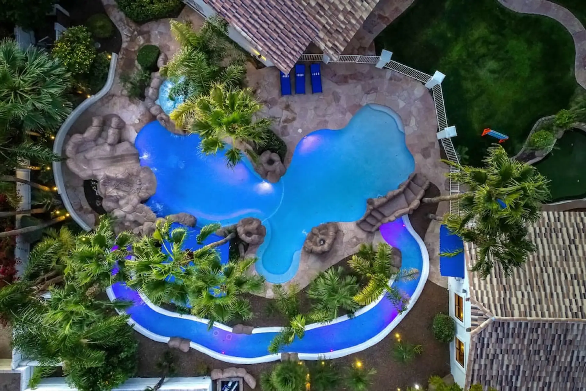 [Resort Property] Aerial daytime view of the Resort Style pool and lazy river