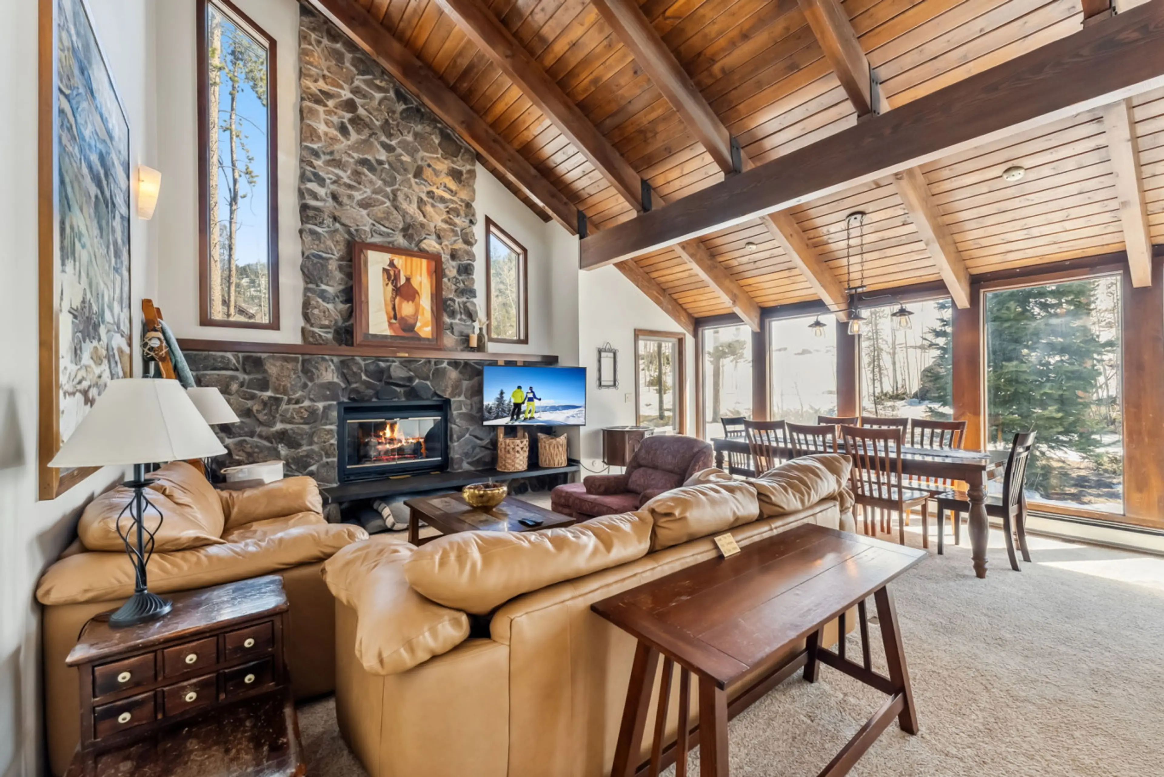 Welcome to Rockslide Retreat! Managed by 5 Diamond Lodging