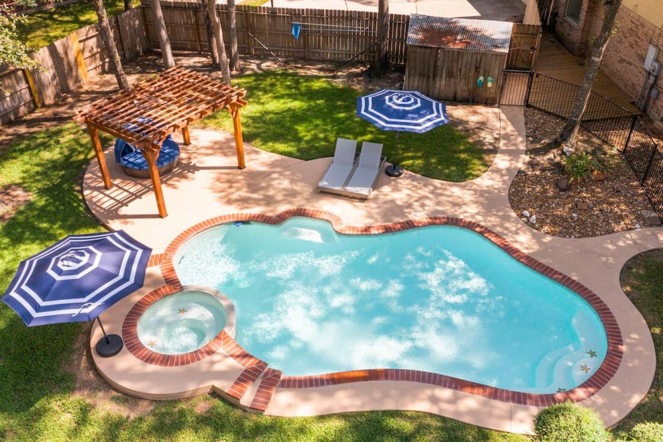 Spring TX 5BR with Heated Pool - Sleeps 16