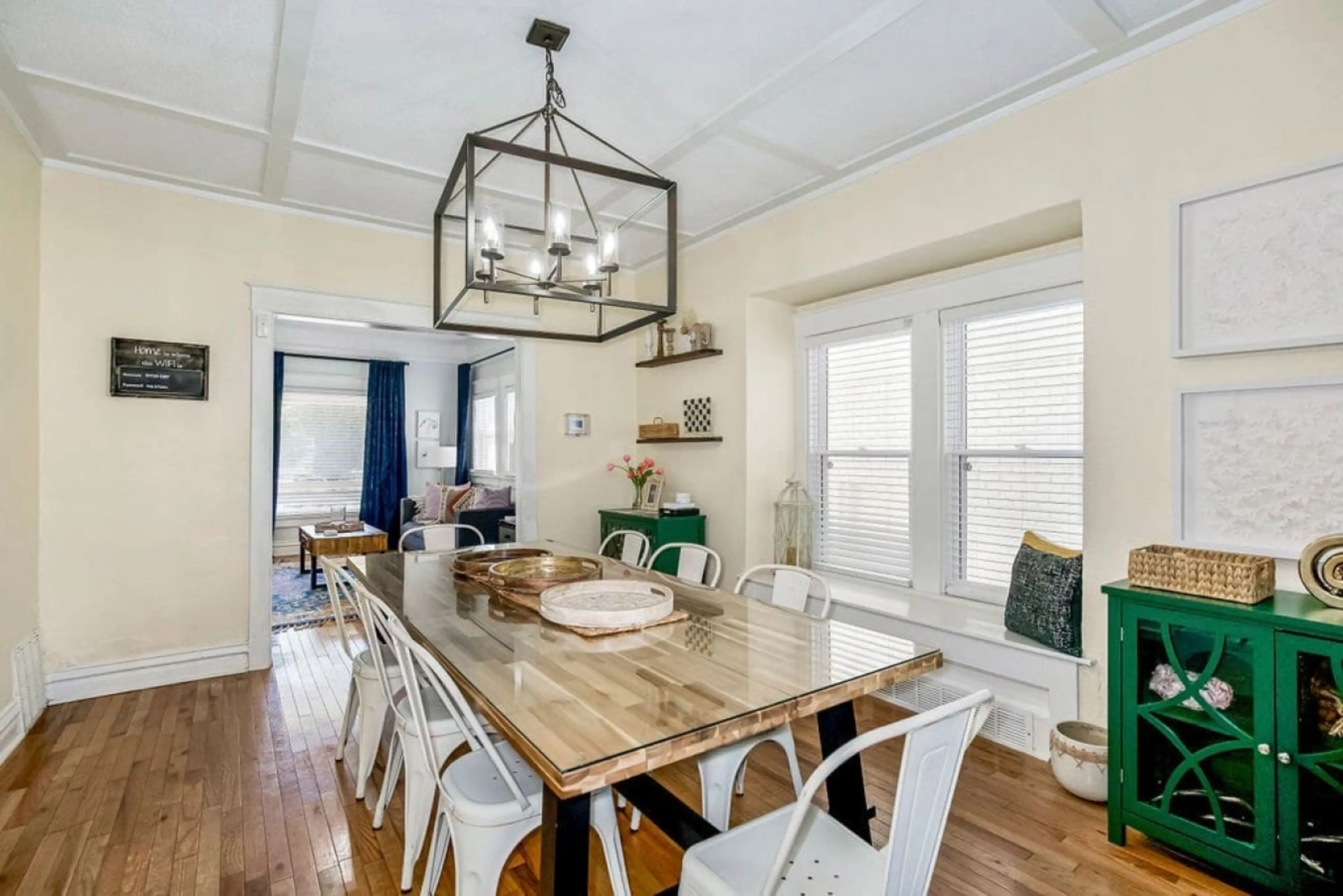 “Ample seating for a group of friends to enjoy time together.” — Trista- St. Louis, Missouri