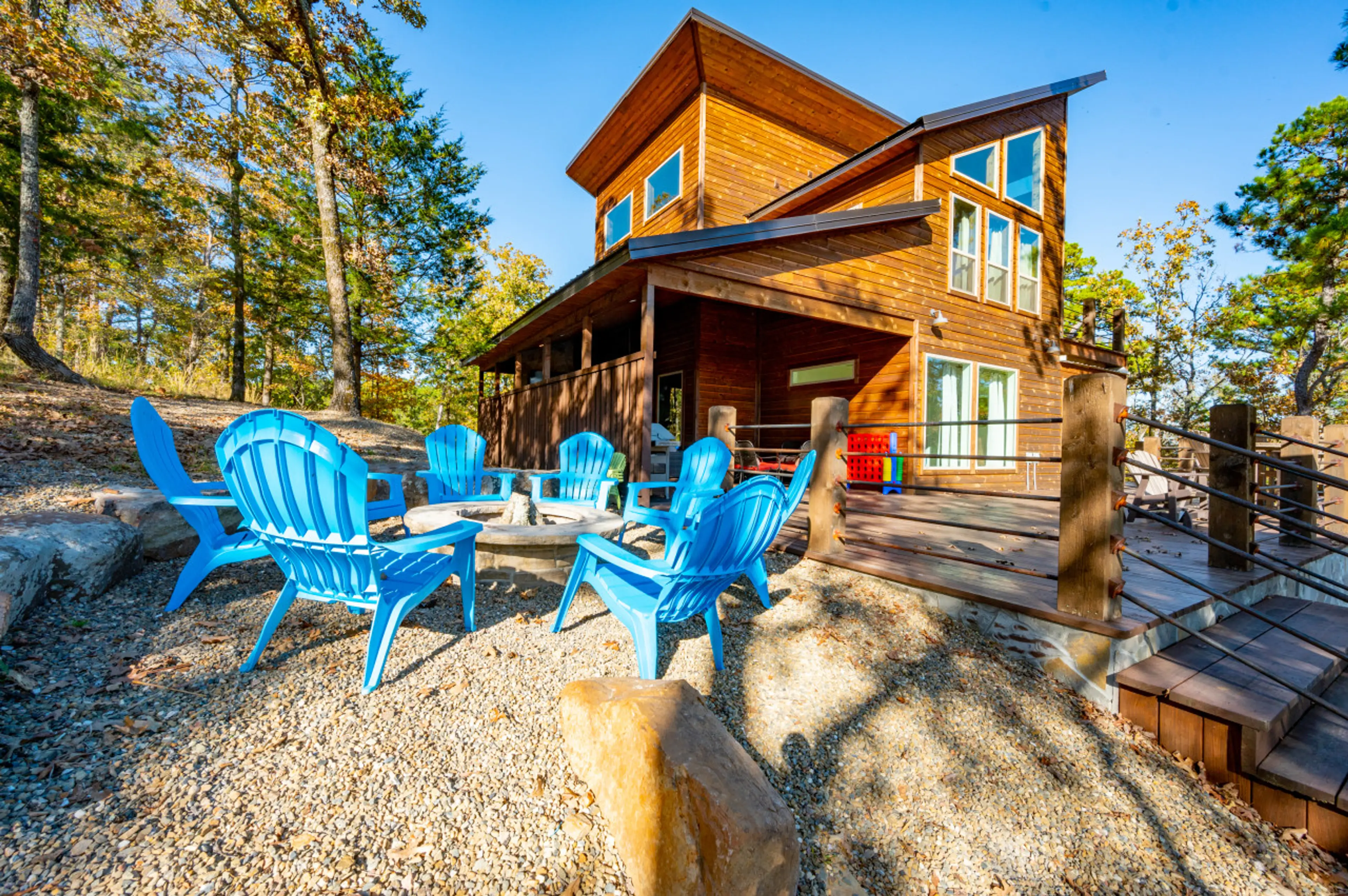 Above the Clouds · Mountain Marvel: Scenic Deck, Balcony & Game Room