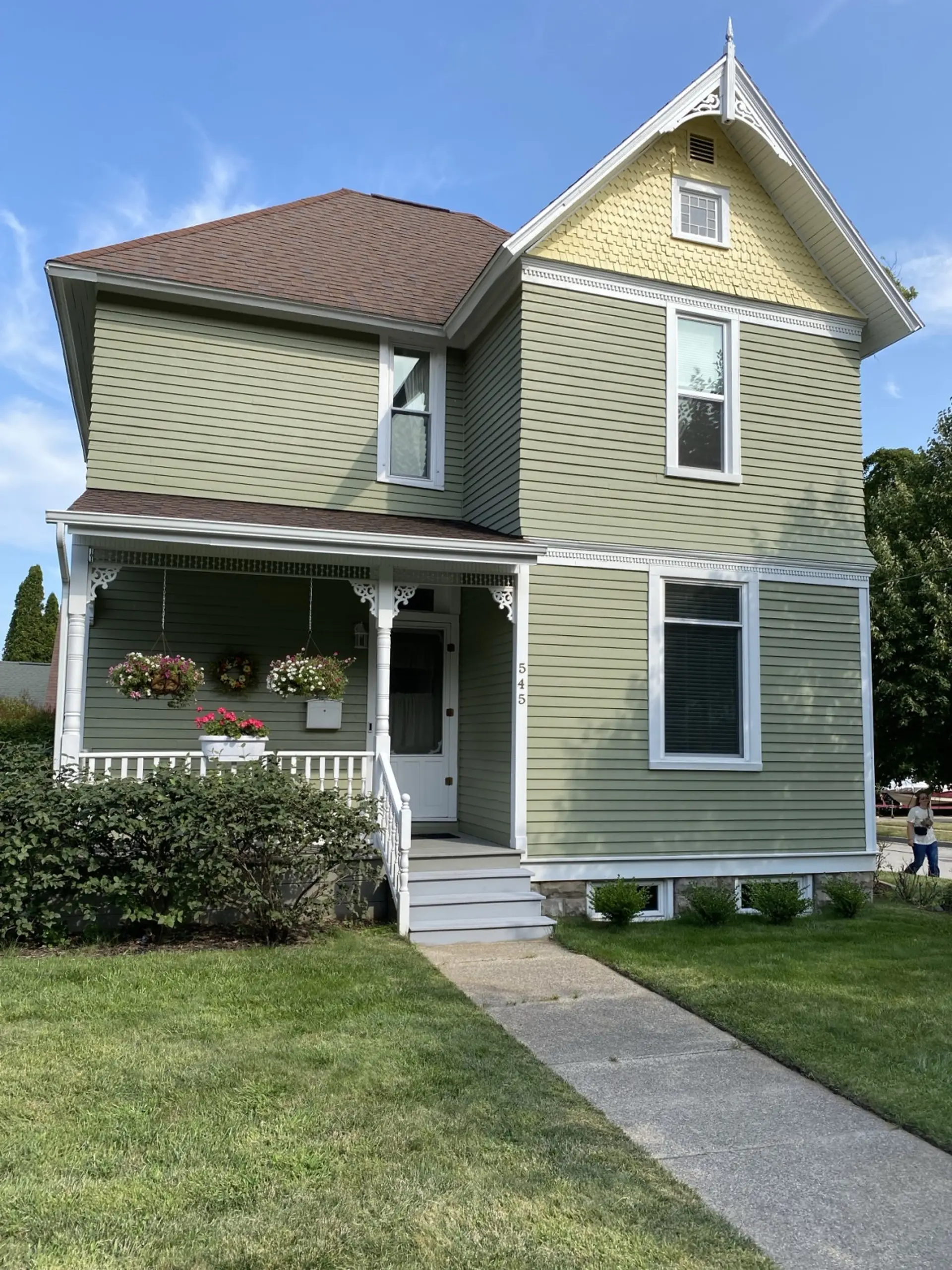 Exterior of Victorian Haven