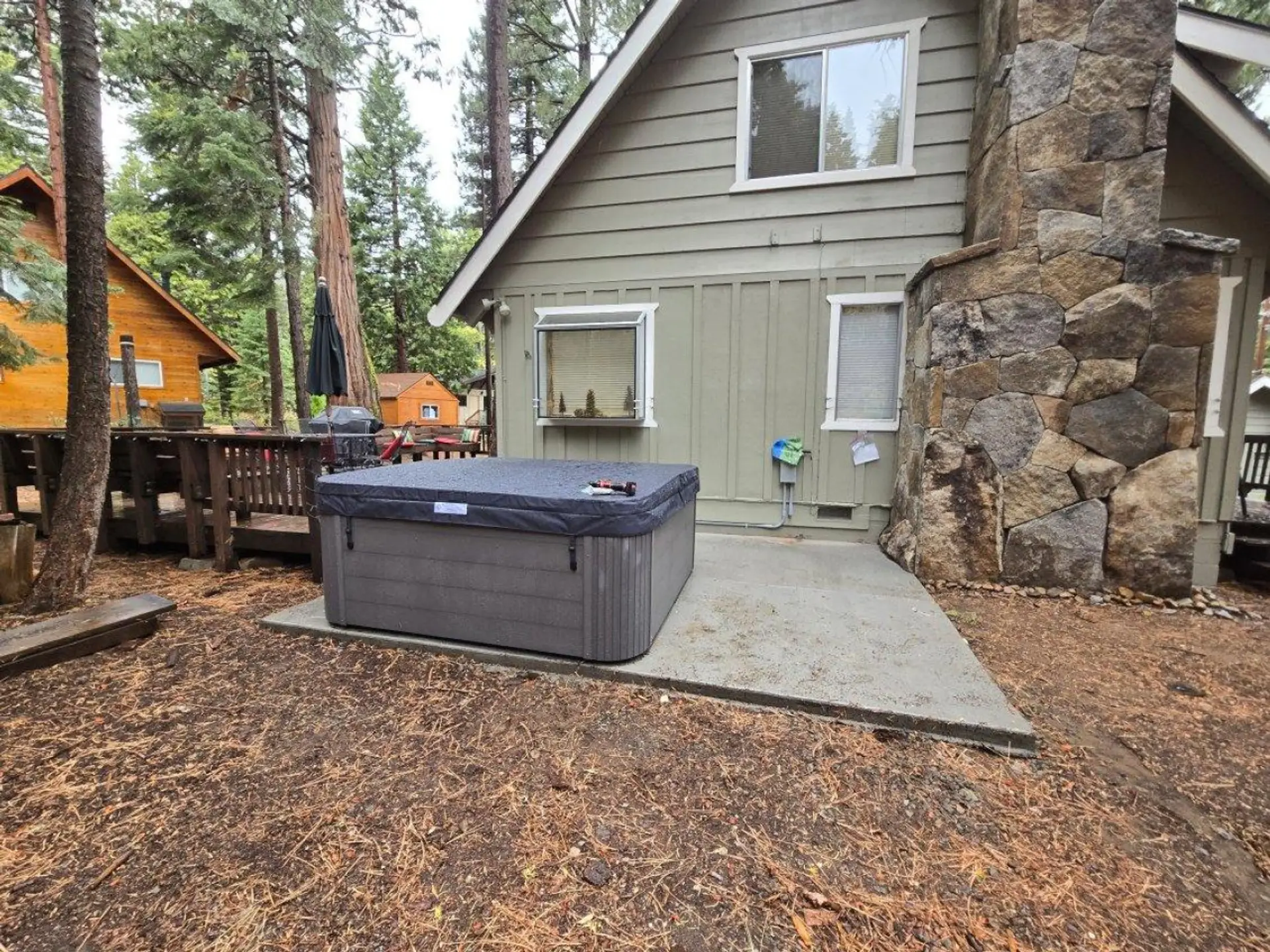 Hot tub