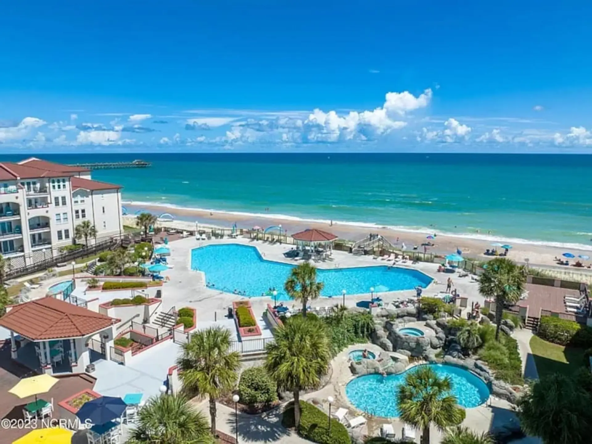 Oceanfront resort near the pier. With amazing views from the porch.