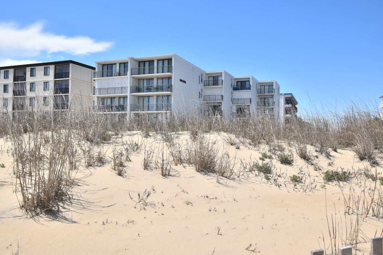 Uptown OCMD Oceanfront Condo