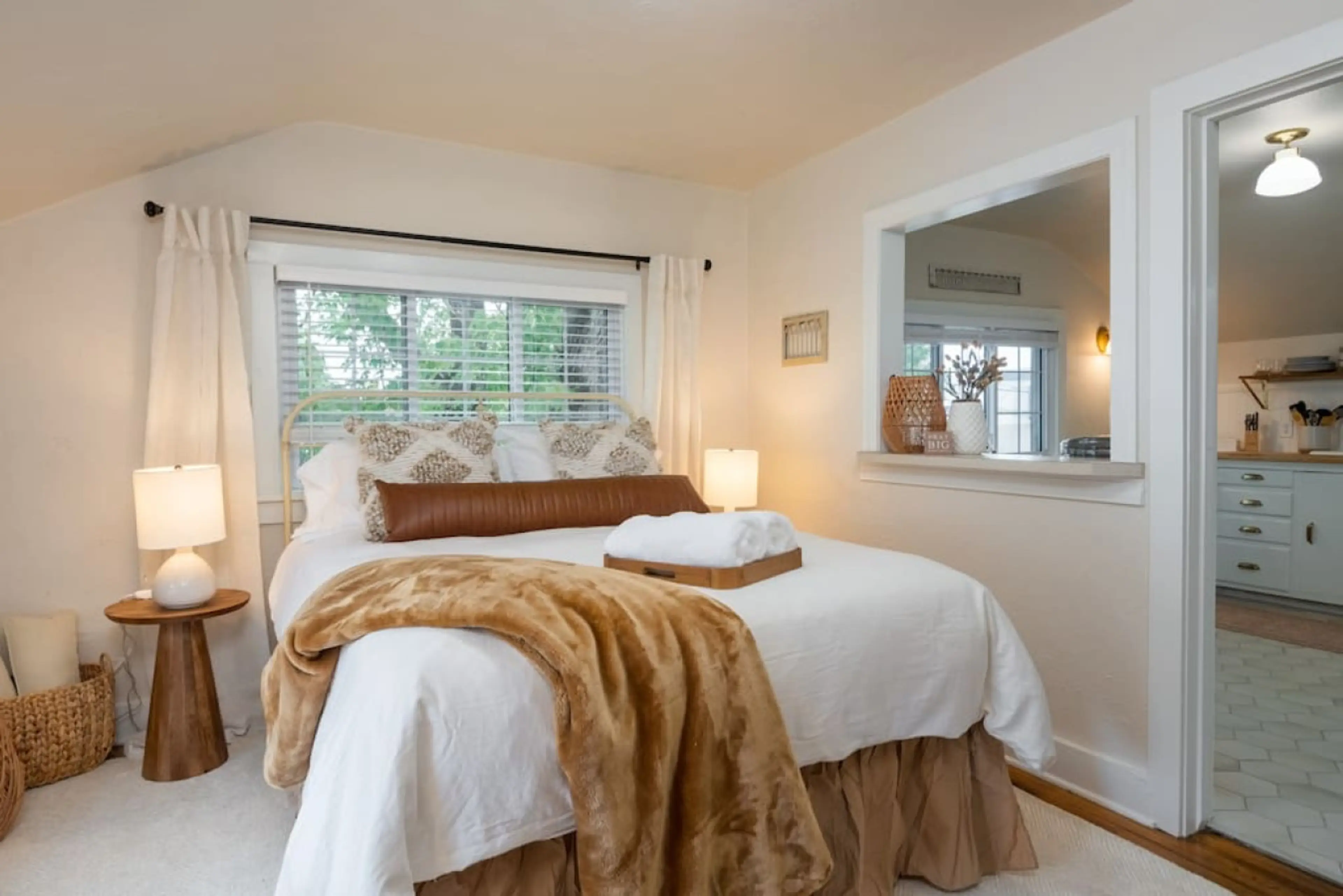 super cozy queen bed