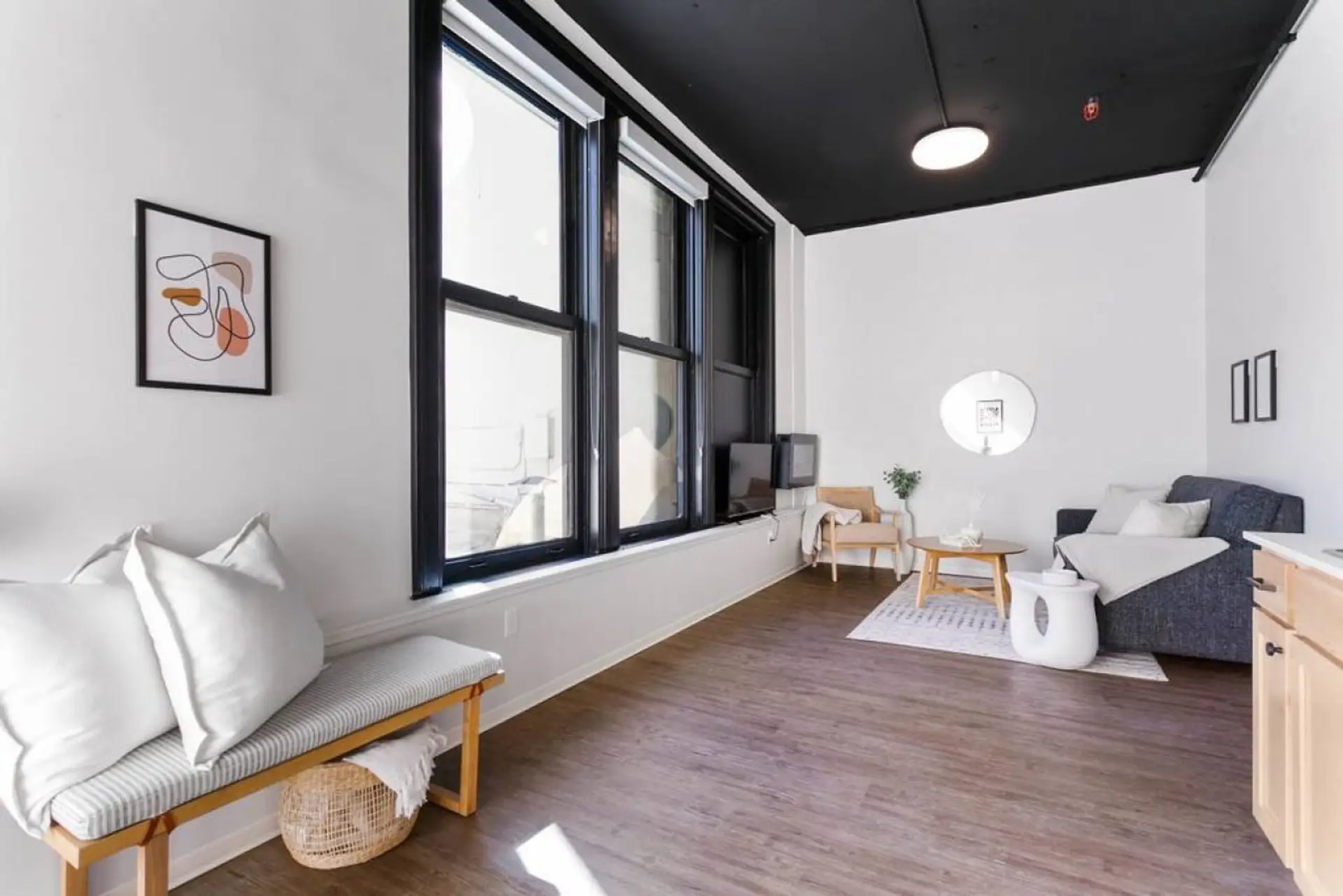 Experience downtown in luxurious comfort