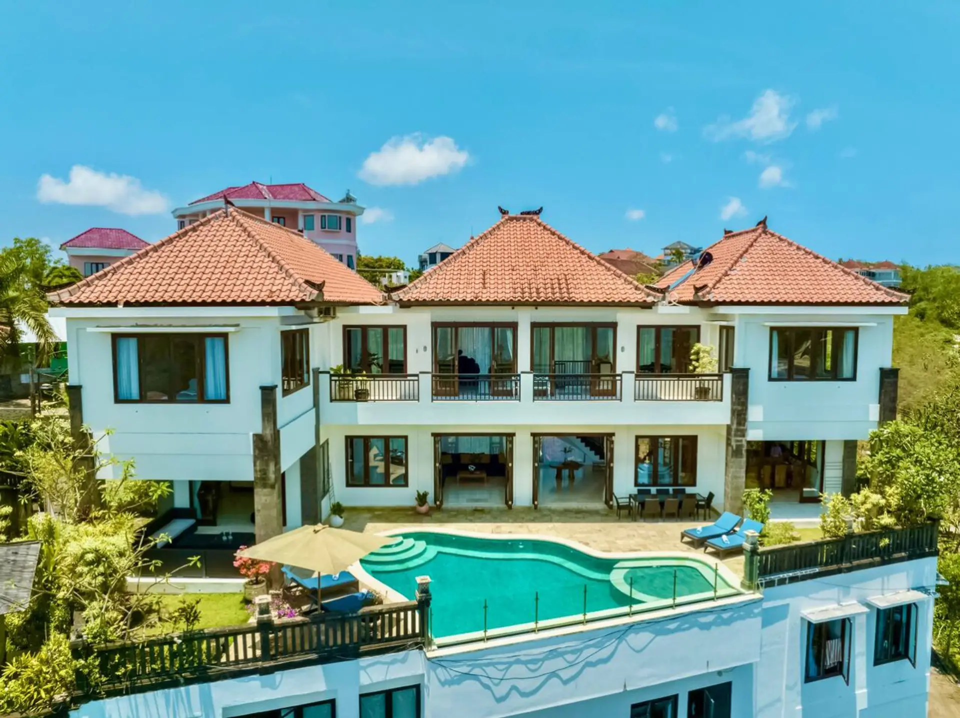 Ocean View Villa Balangan - stunning 5BR with private pool and gym