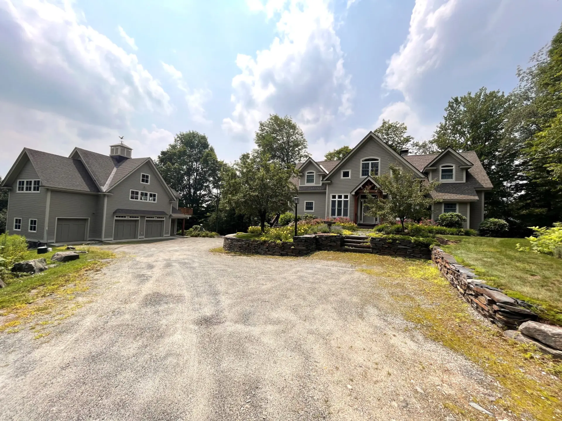 Arrive to Whitingham estate. Main house with Carriage house.
