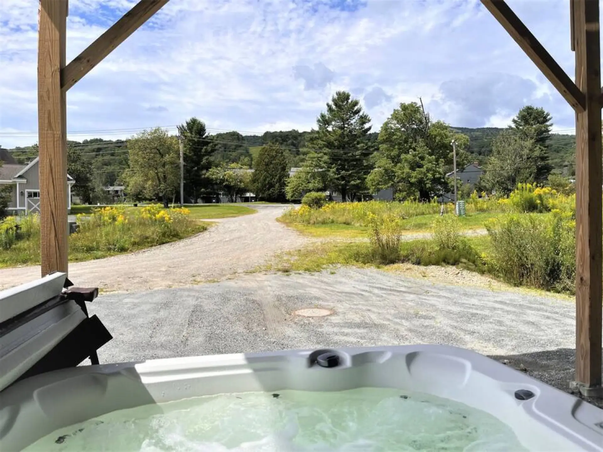 New Hot tub to soak in after a long day of skiing or hiking.