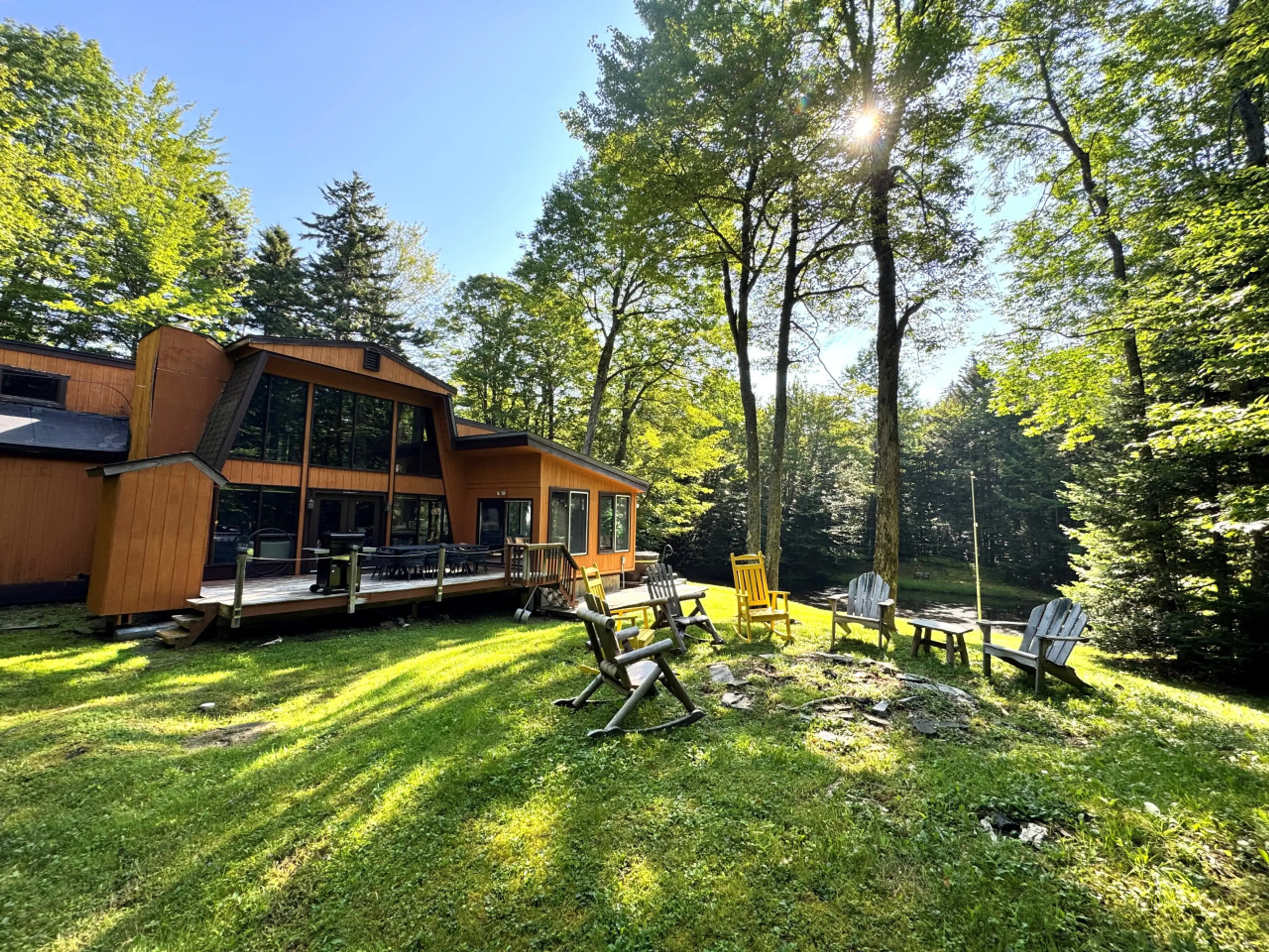 Nordic house with Pond, Hot tub, Sauna
