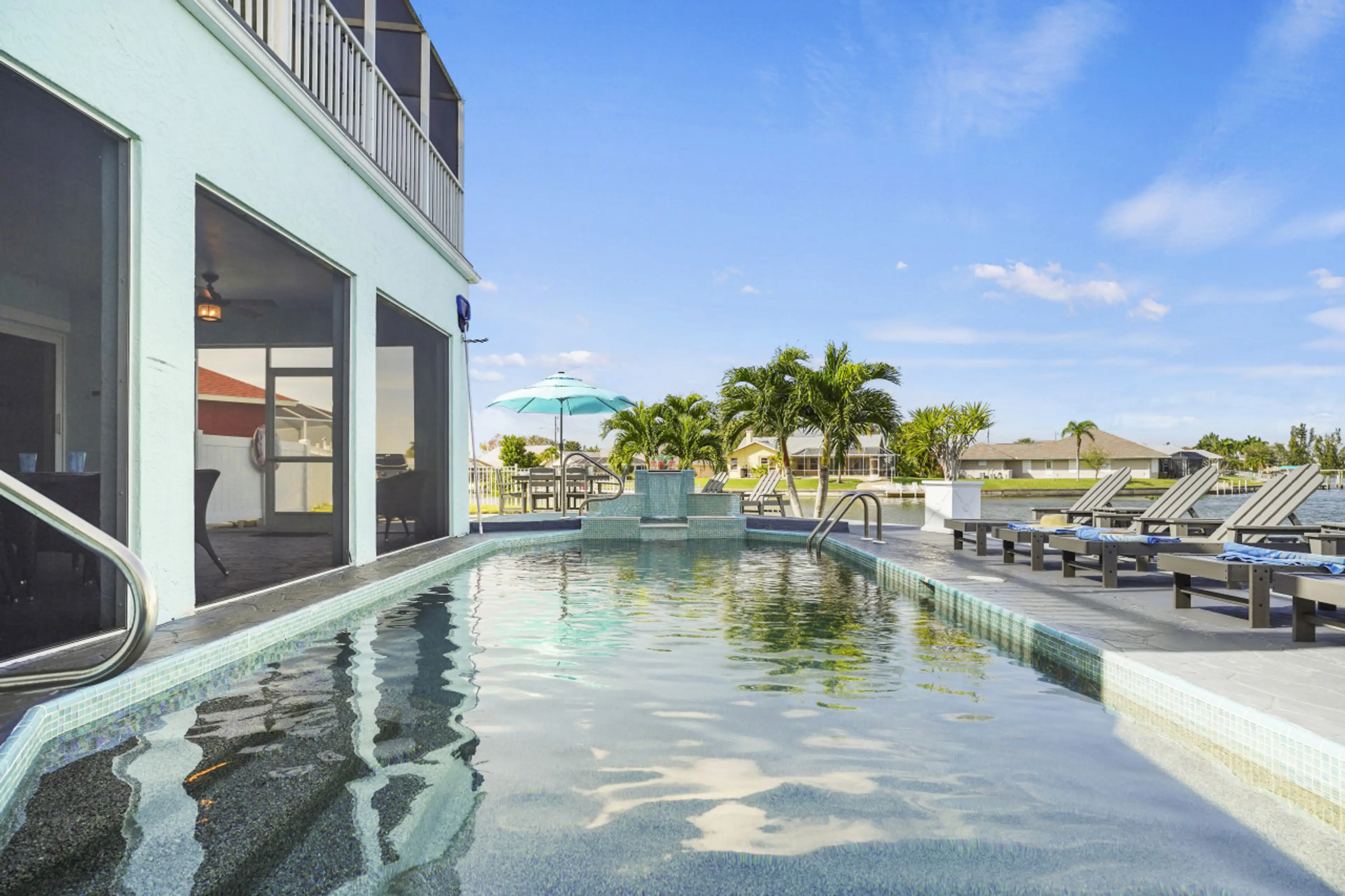 Lake side Pool