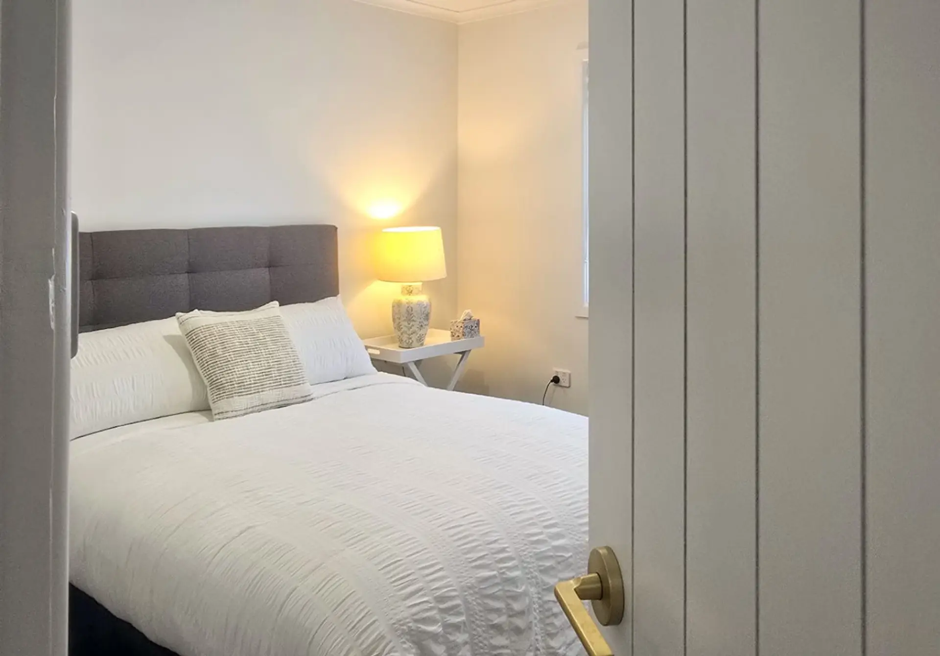 Super comfy queen bed for a great sleep
