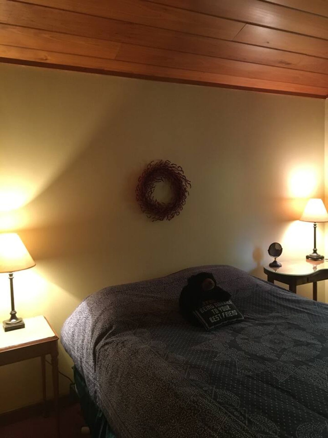 1 queen bed