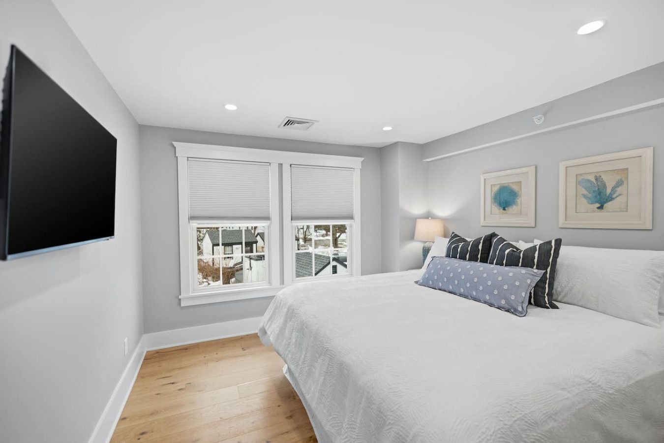King bed