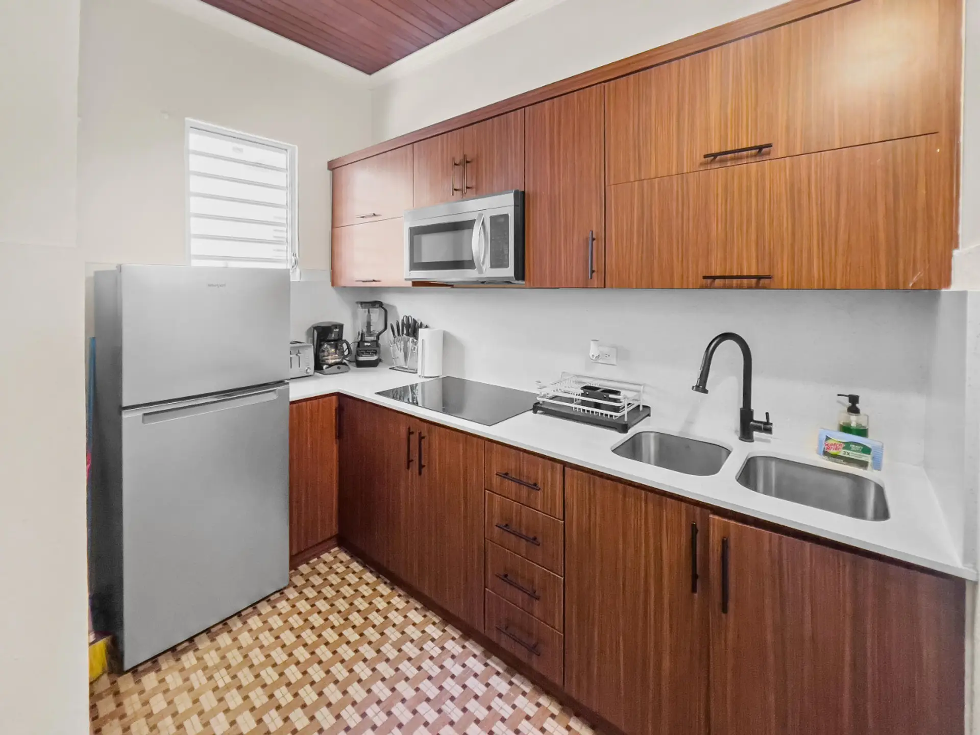 Minimalist kitchen that makes the most of studio space