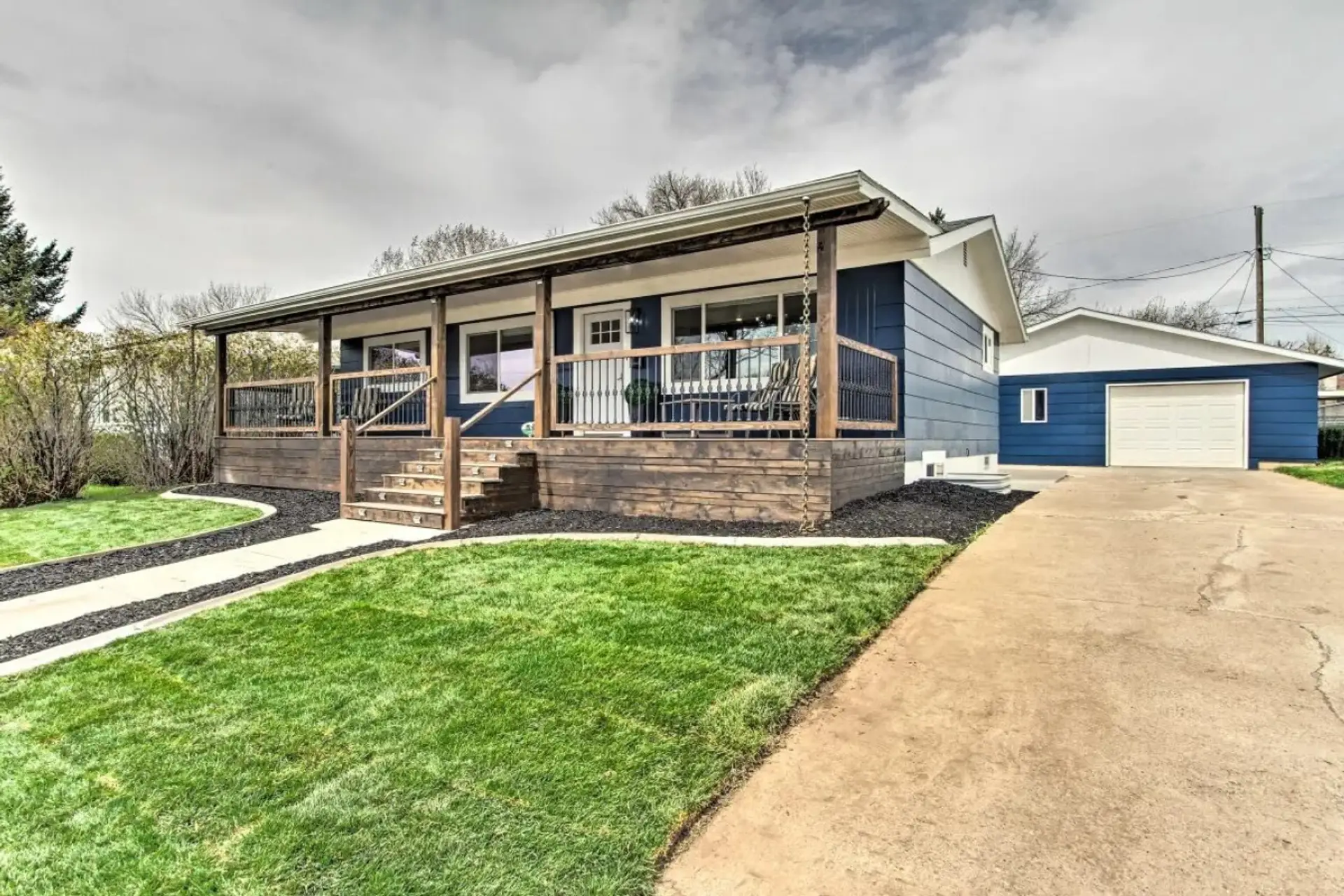Front View of Luxurious Modern Ranch Vacation Rental | Wrecked & Refined, Great Falls, MT