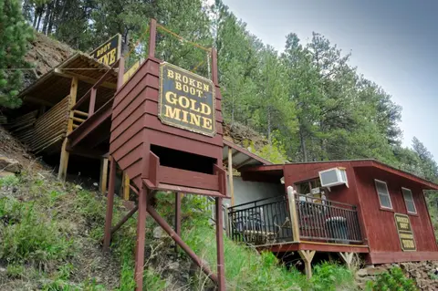 Broken Boot Gold Mine in Deadwood