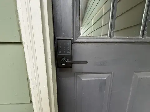 Keypad smart lock on the entry door