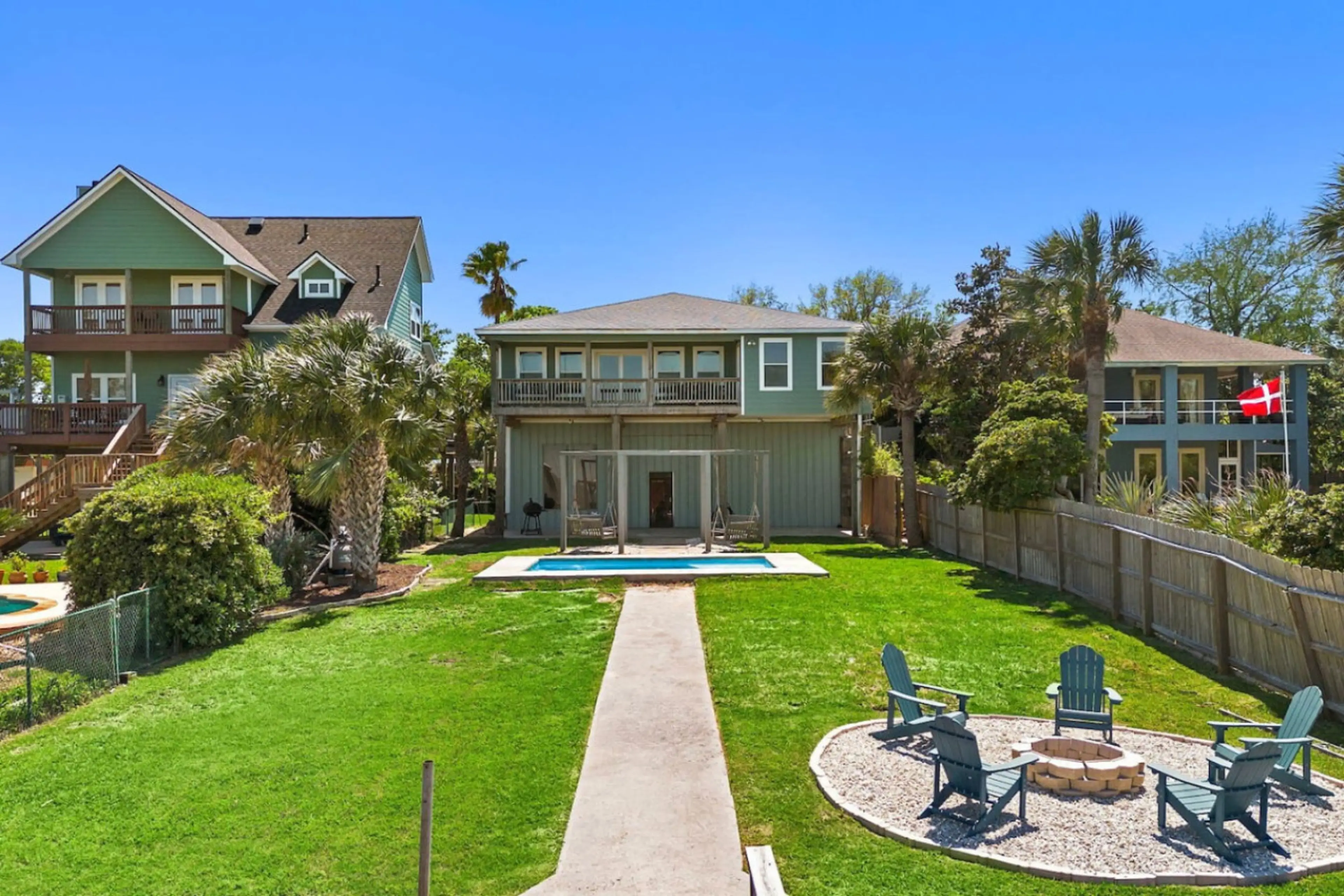 Ample space for family fun in the sunshine