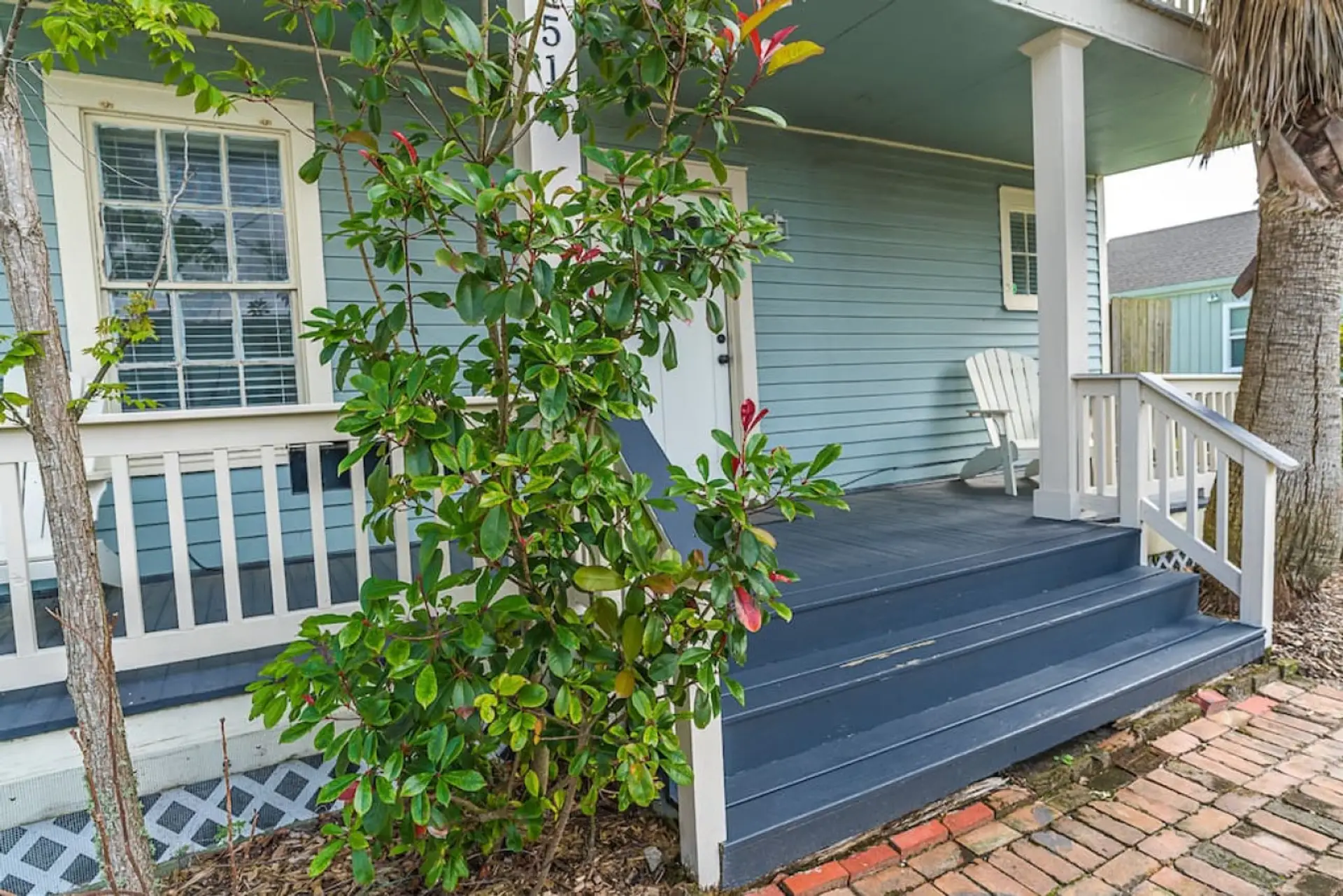 Book today and come relax on the charming porch