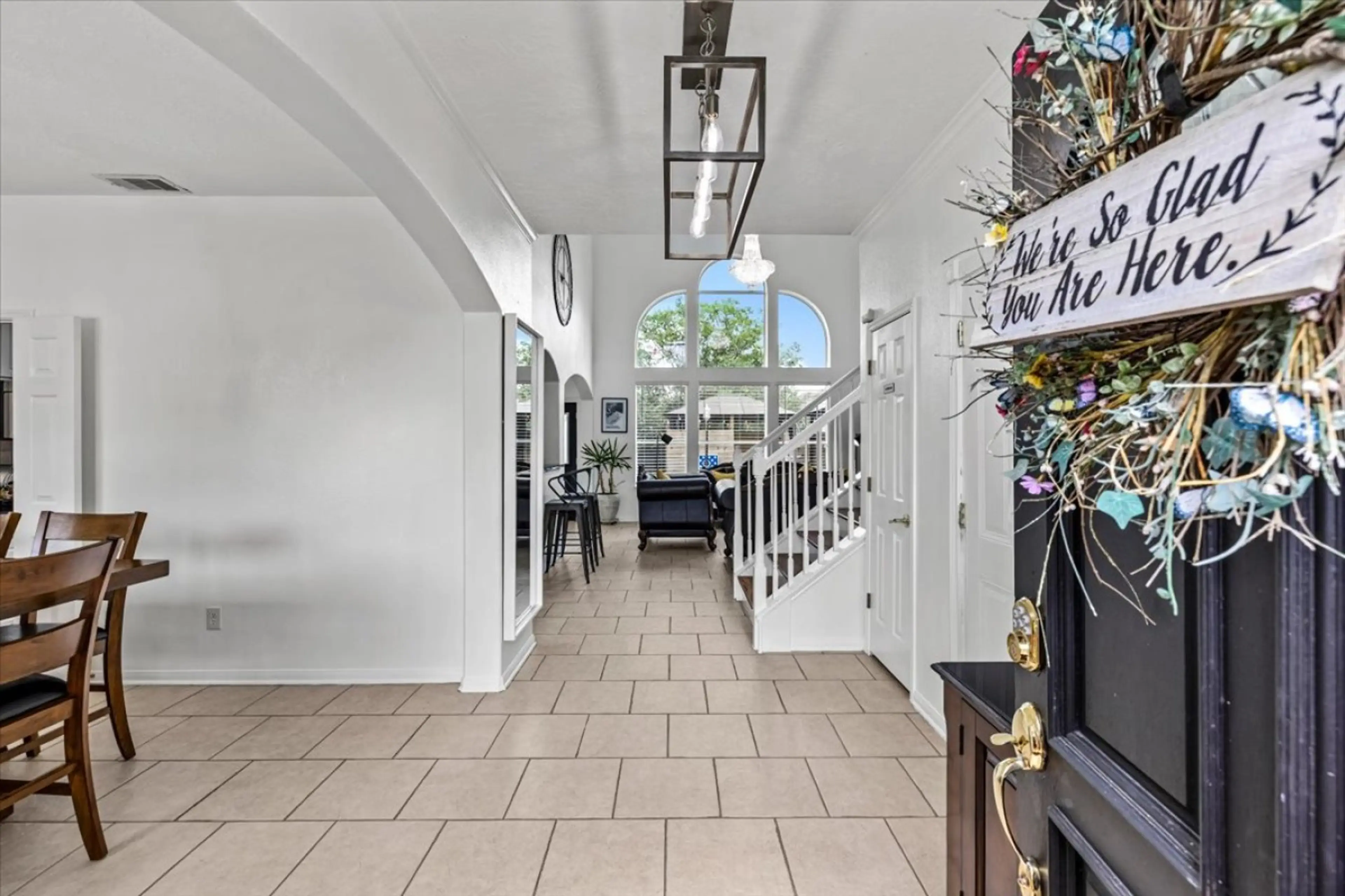 Welcome in! Your vacation starts the moment you walk through the door
