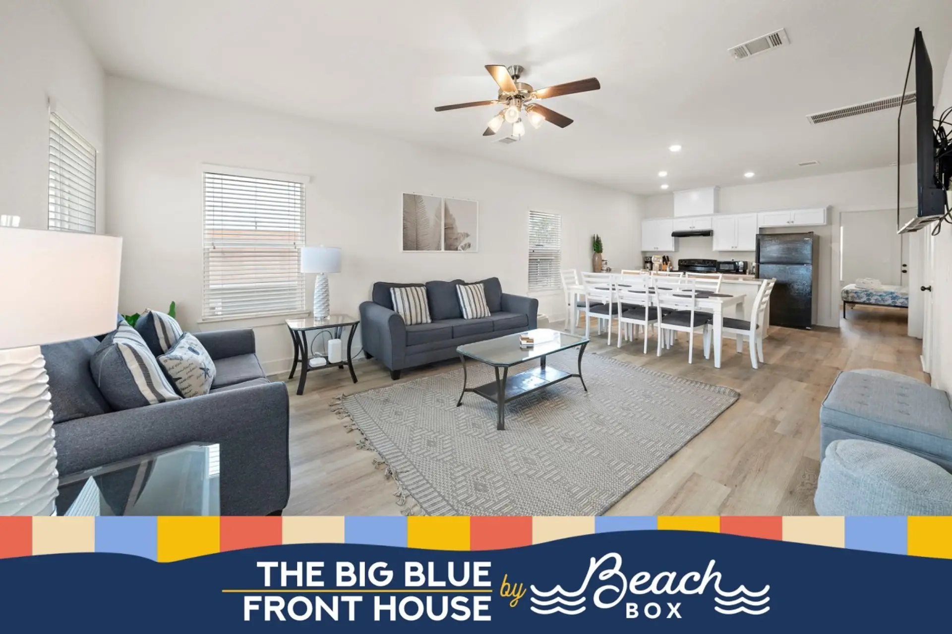 Welcome to The Big Blue: Front House by BeachBox