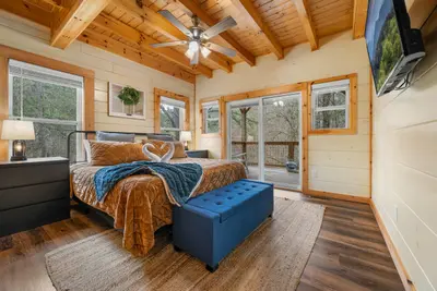 Bedroom 4 (2) (1).jpg