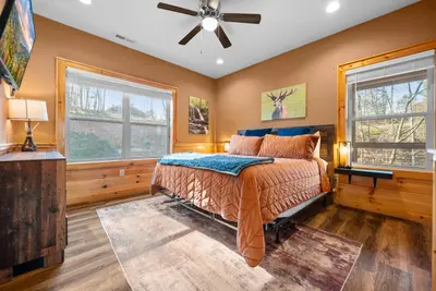 Laurel Falls Room (3 of 6).jpg