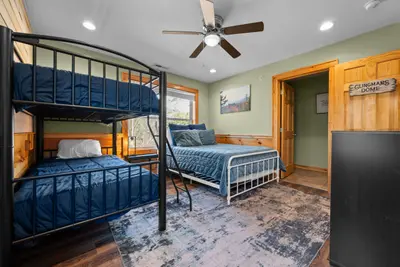 Clingman_s Dome Room (6 of 6).jpg