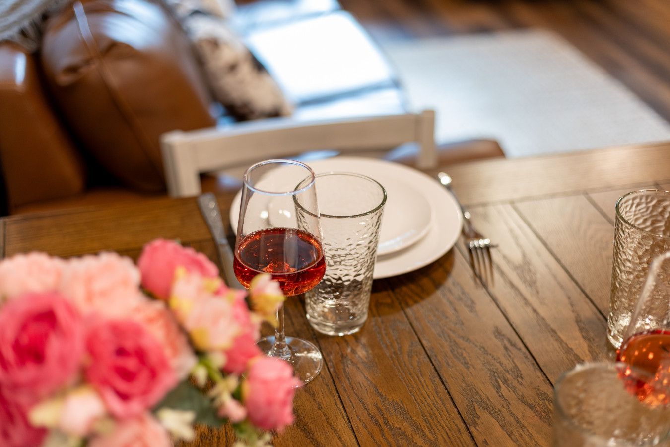 Cabin 1: Living room.