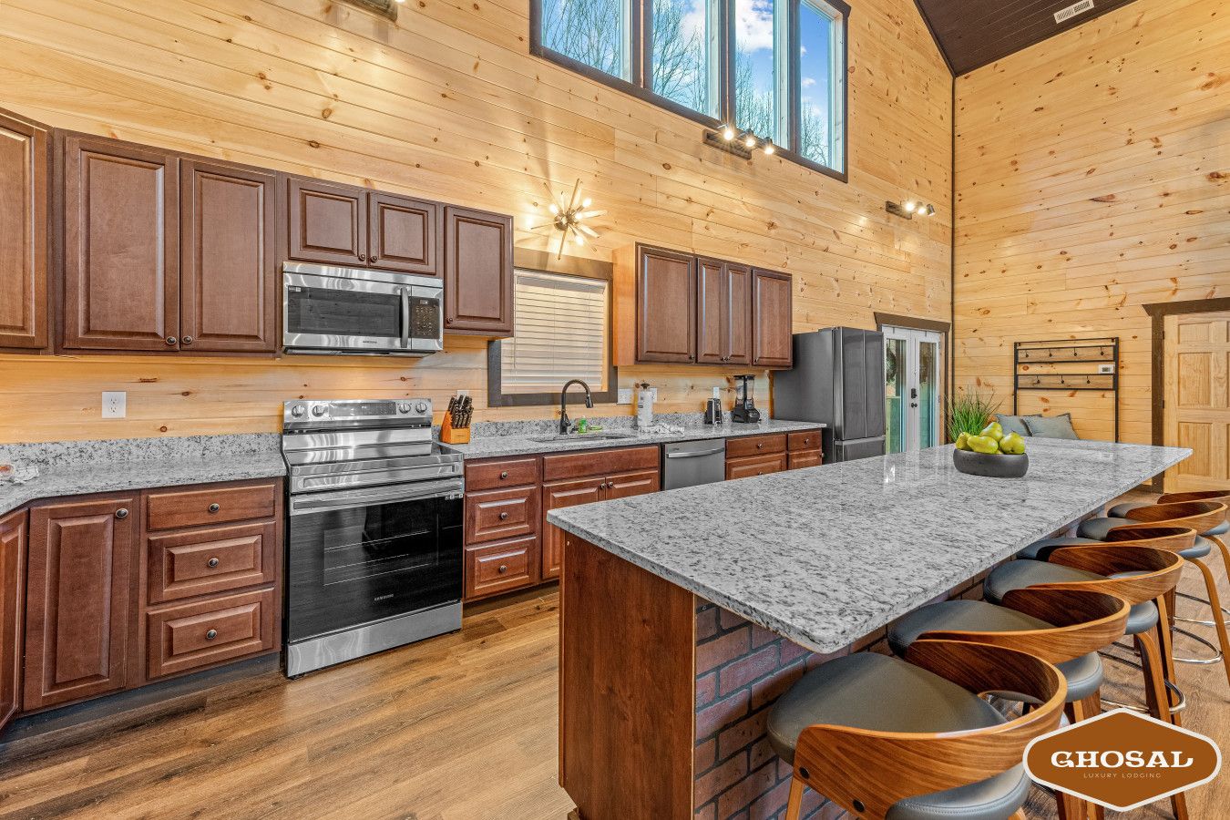 Cabin 1: Fully equipped kitchen designed for group cooking and shared meals.