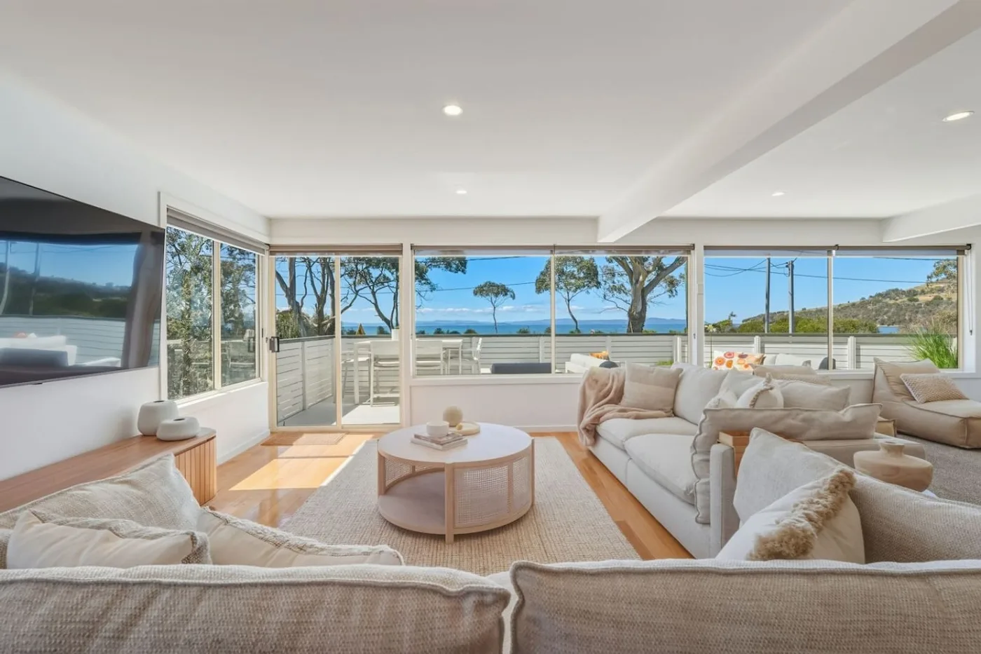 Bright lounge overlooking Seven Mile Beach