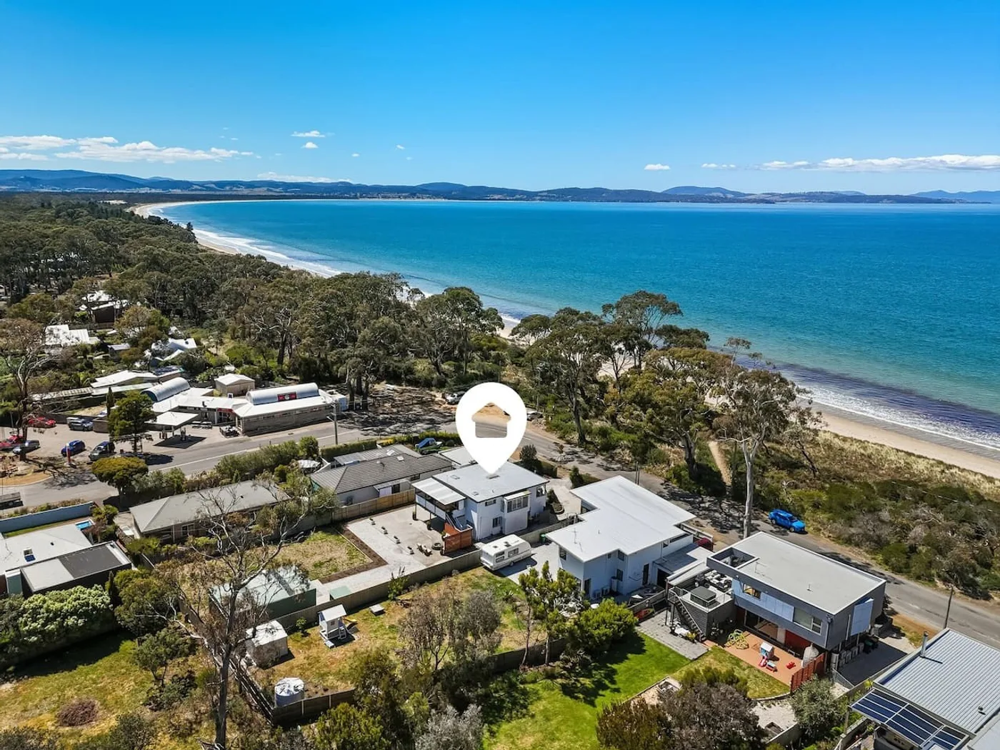 Aerial view showing Bunkers at Seven Mile opposite the beach