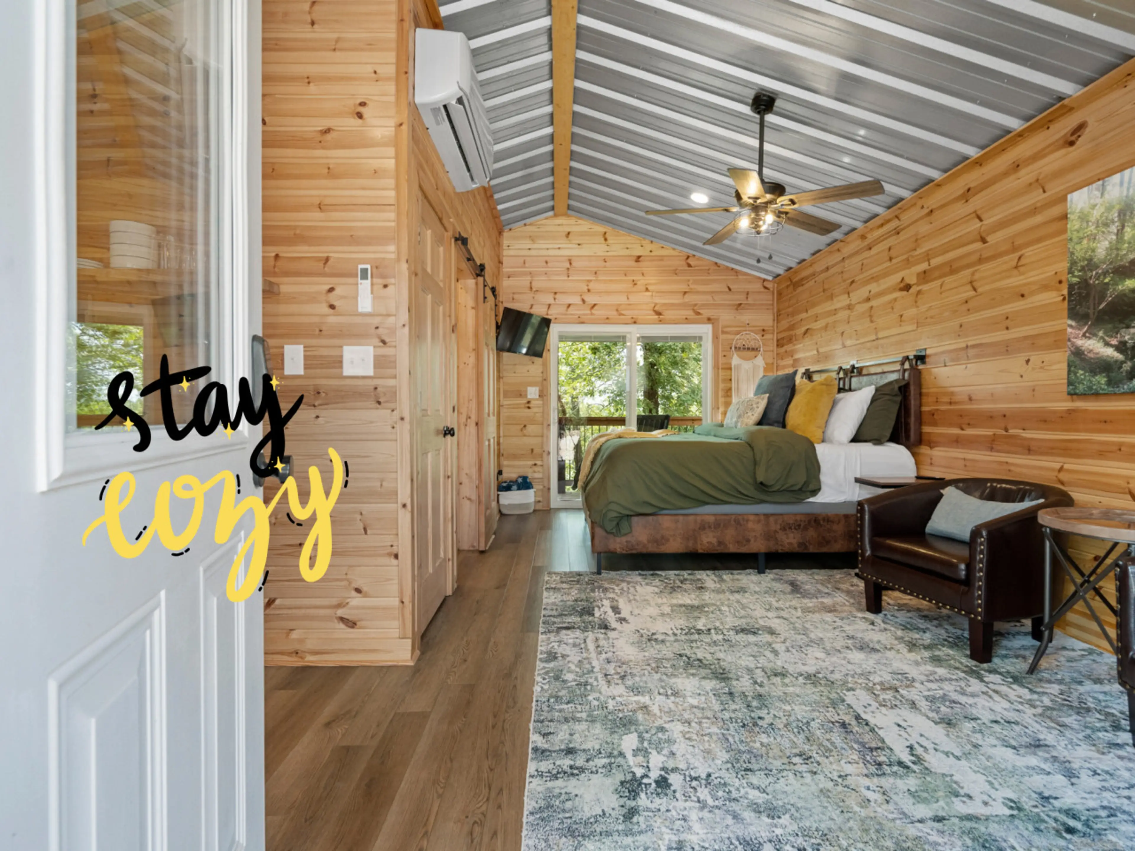 You will LOVE your stay at Rock Creek Cabins!  Cabin 4 is the Perfect Cozy Getaway featuring an Electric Fireplace, Covered Back Deck to Enjoy the View and a King Bed with Comfy Linens so you Rest Well after a day out Exploring!